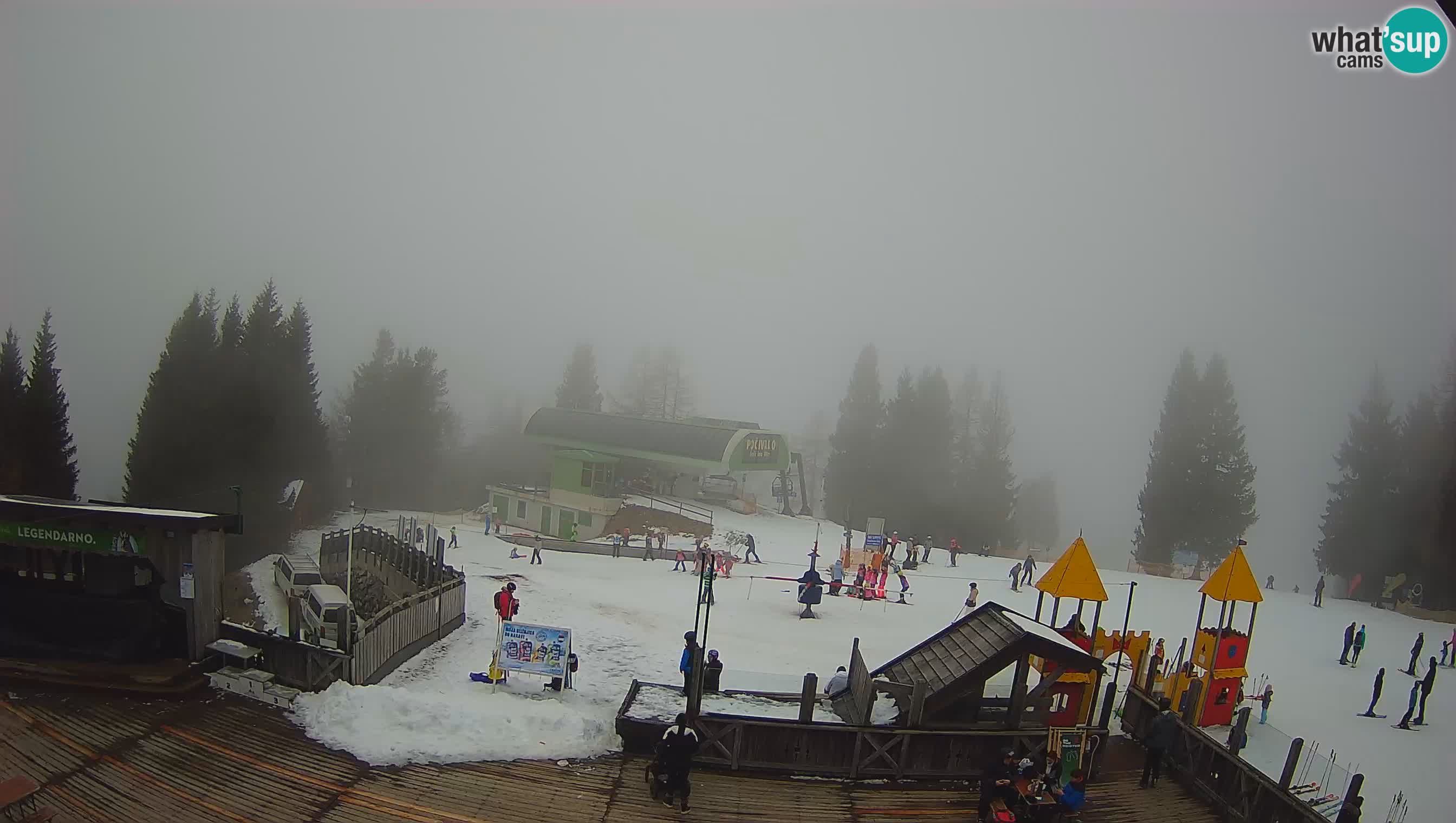 Alpska Perla Ski hotel Cerkno Počivalo webcam – Slovenia