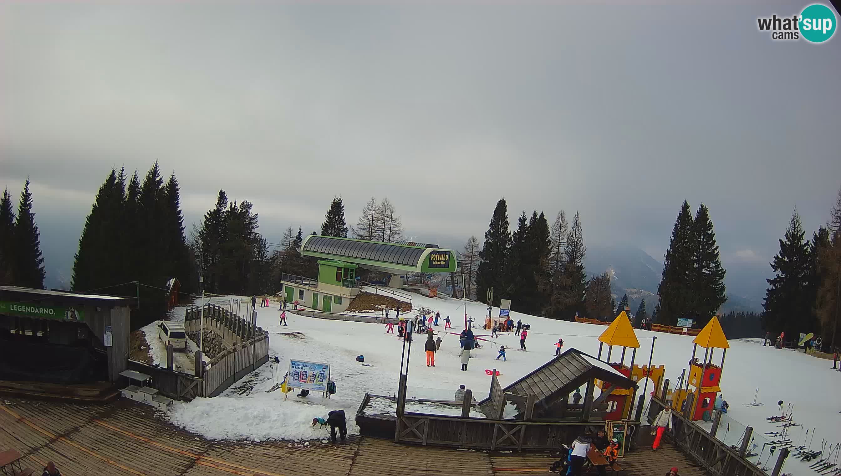 Alpska Perla Ski center Cerkno Počivalo webcam – Slovenia