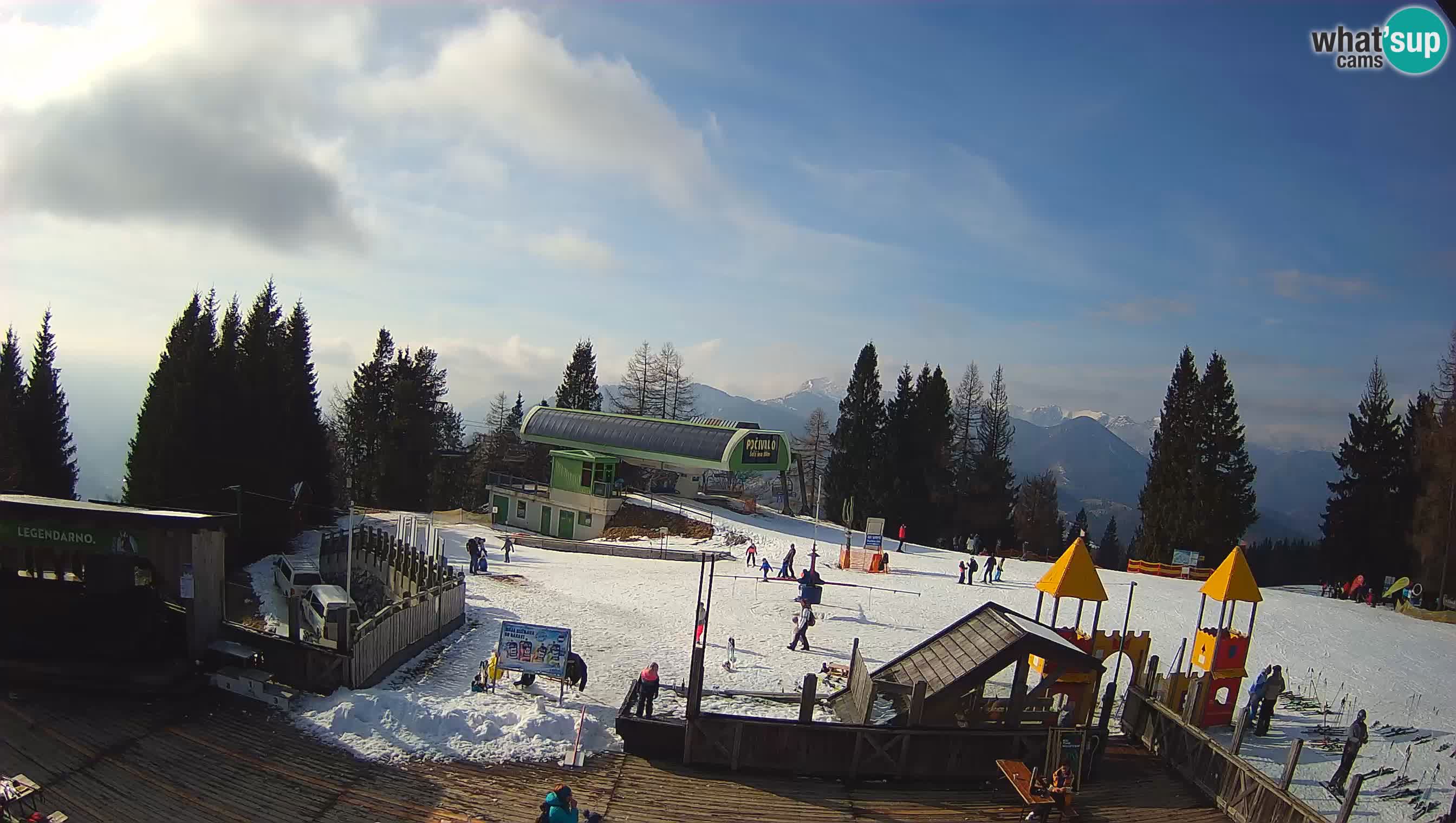 Alpska Perla Ski center Cerkno Počivalo webcam – Slovenia