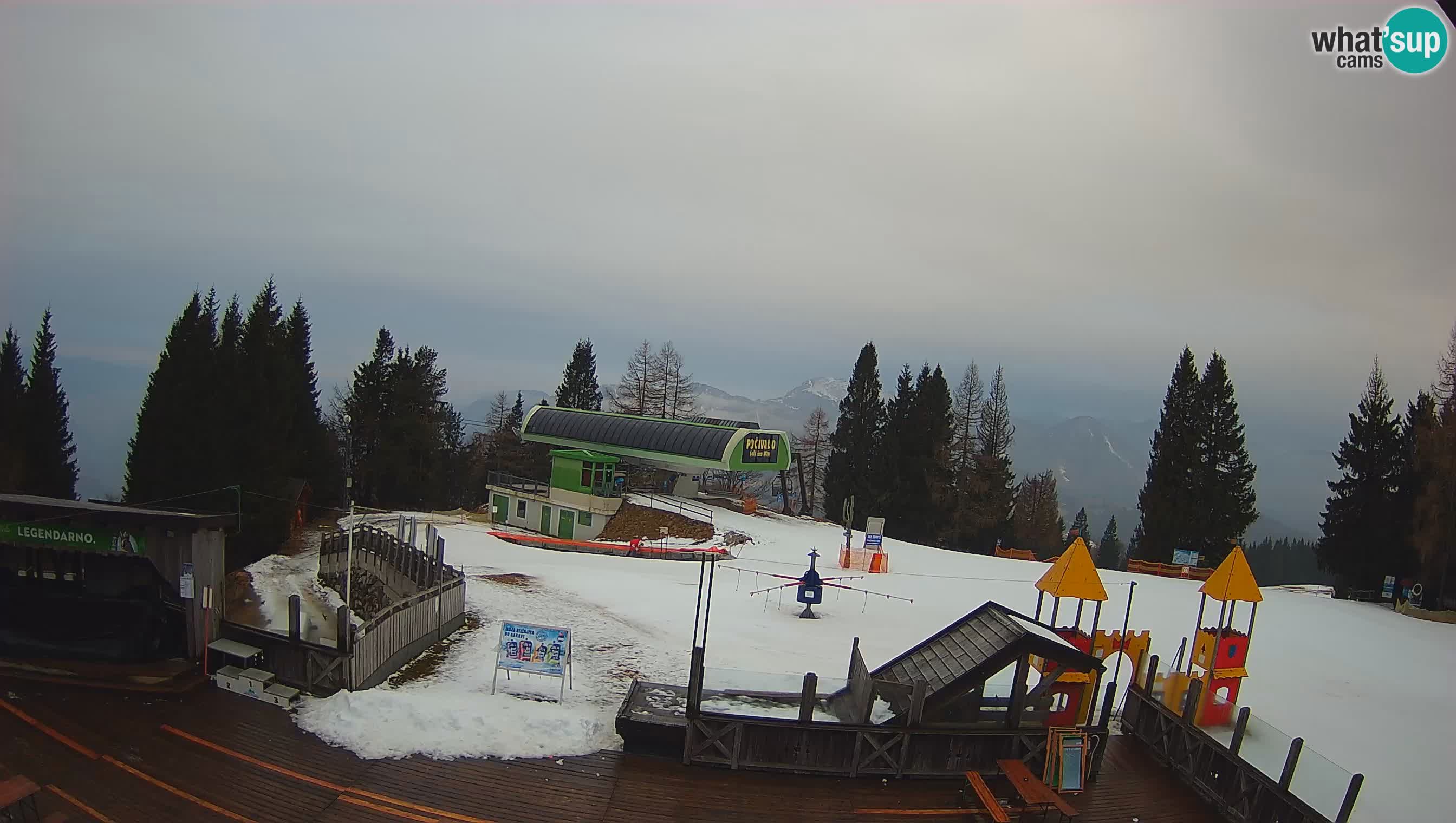 Alpska Perla Ski center Cerkno Počivalo webcam – Slovenia