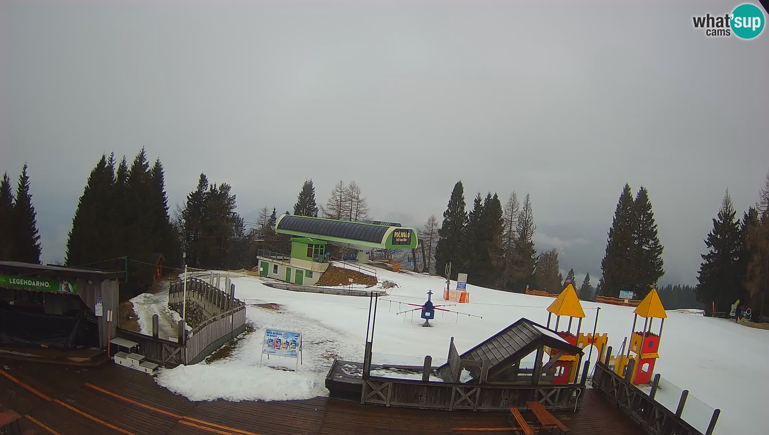 Alpska Perla Ski hotel Cerkno Počivalo webcam – Slovenia