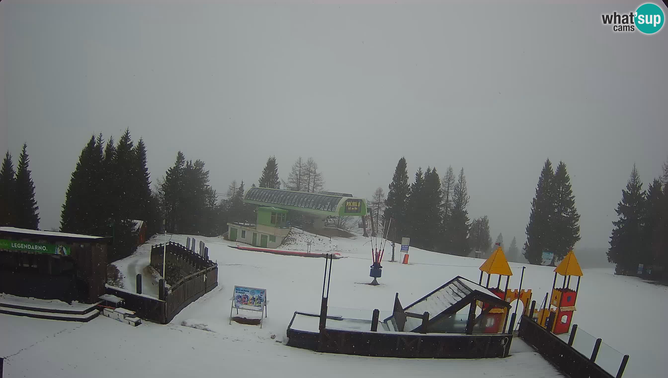 Alpska Perla Ski hotel Cerkno Počivalo webcam – Slovenia