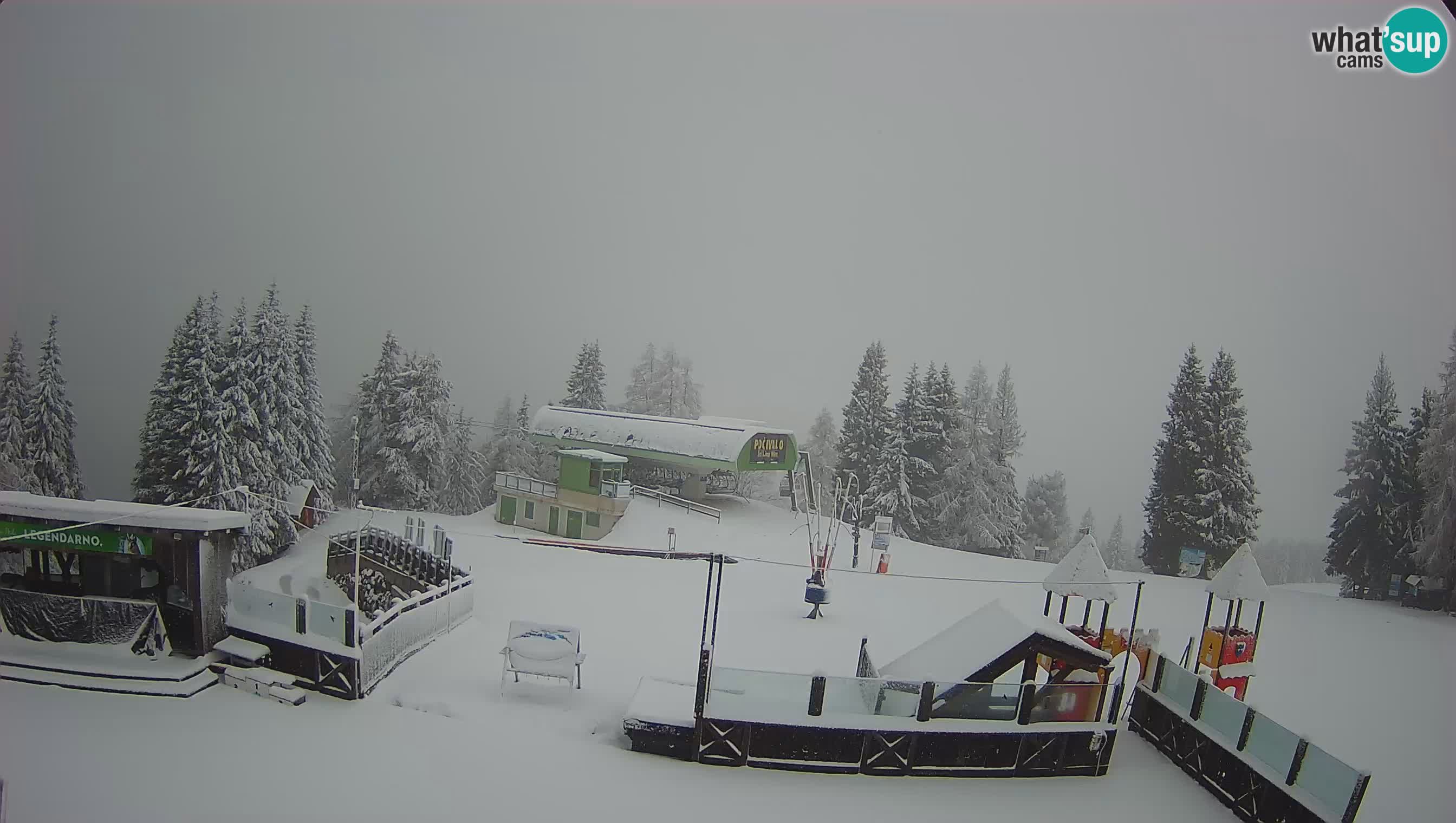 Alpska Perla Ski center Cerkno Počivalo webcam – Slovenia