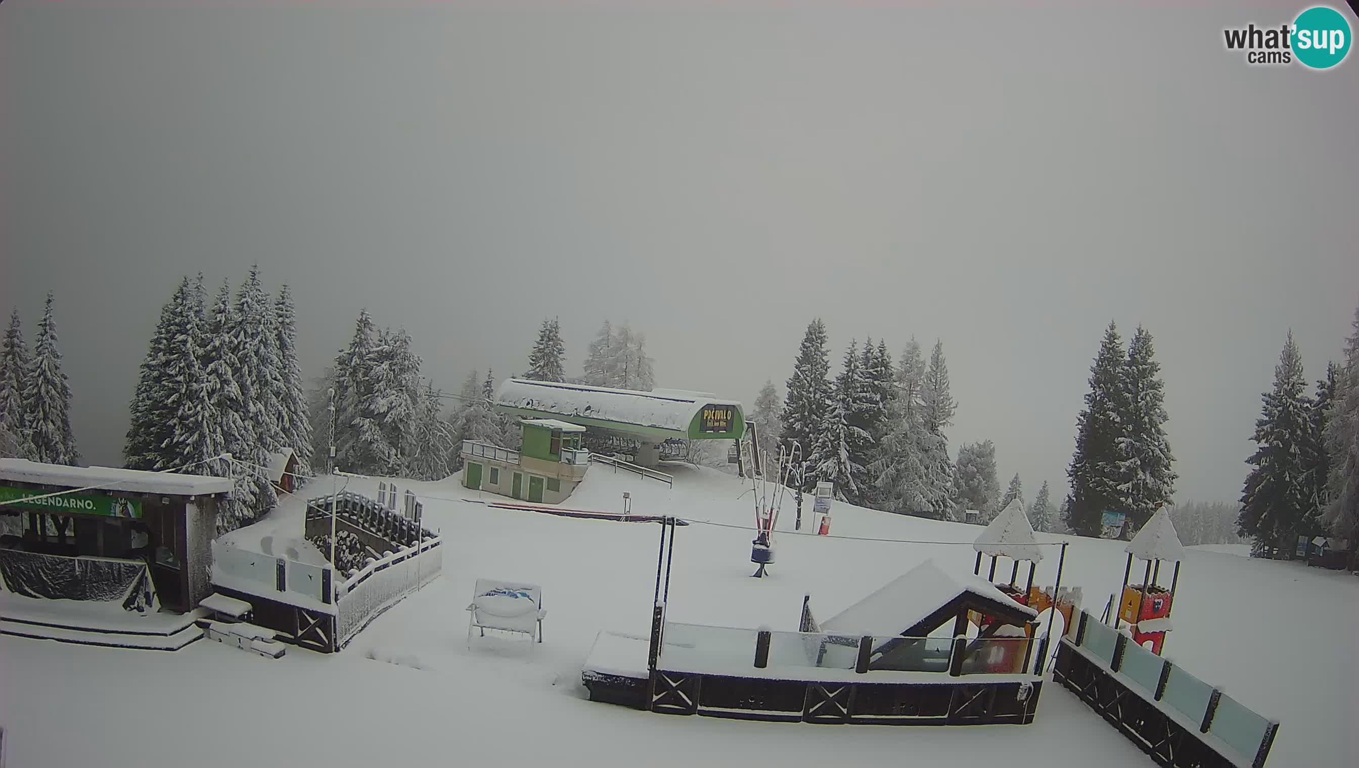 Webcam de la station de ski des Alpes slovènes à Cerkno Počivalo