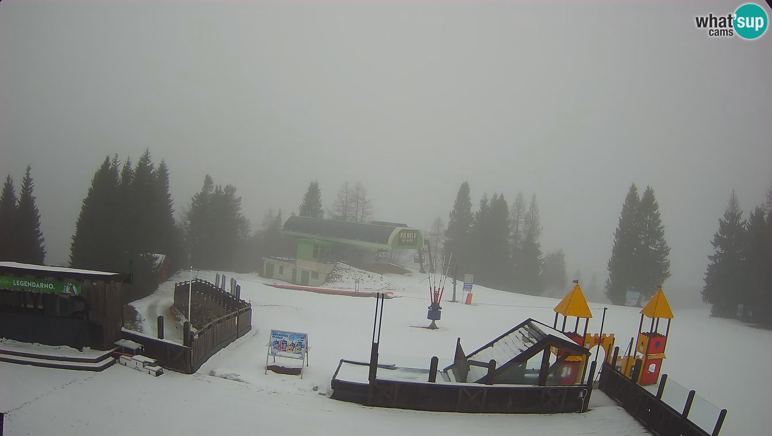 Alpska Perla Ski center Cerkno Počivalo webcam – Slovenia