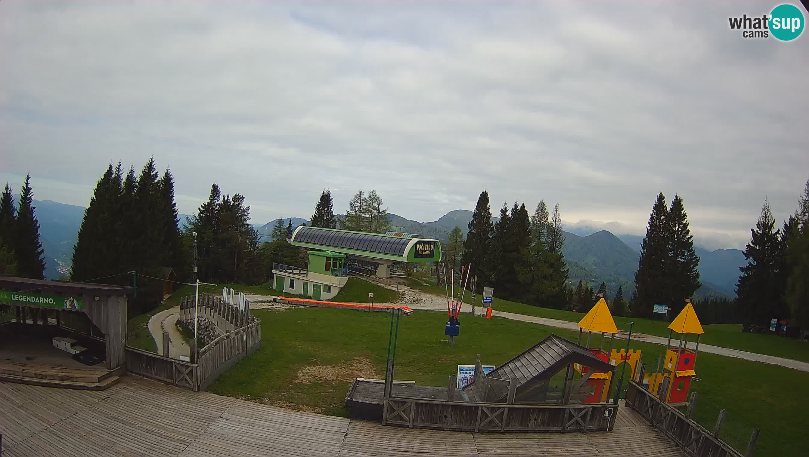 Alpska Perla Ski center Cerkno Počivalo webcam – Slovenia