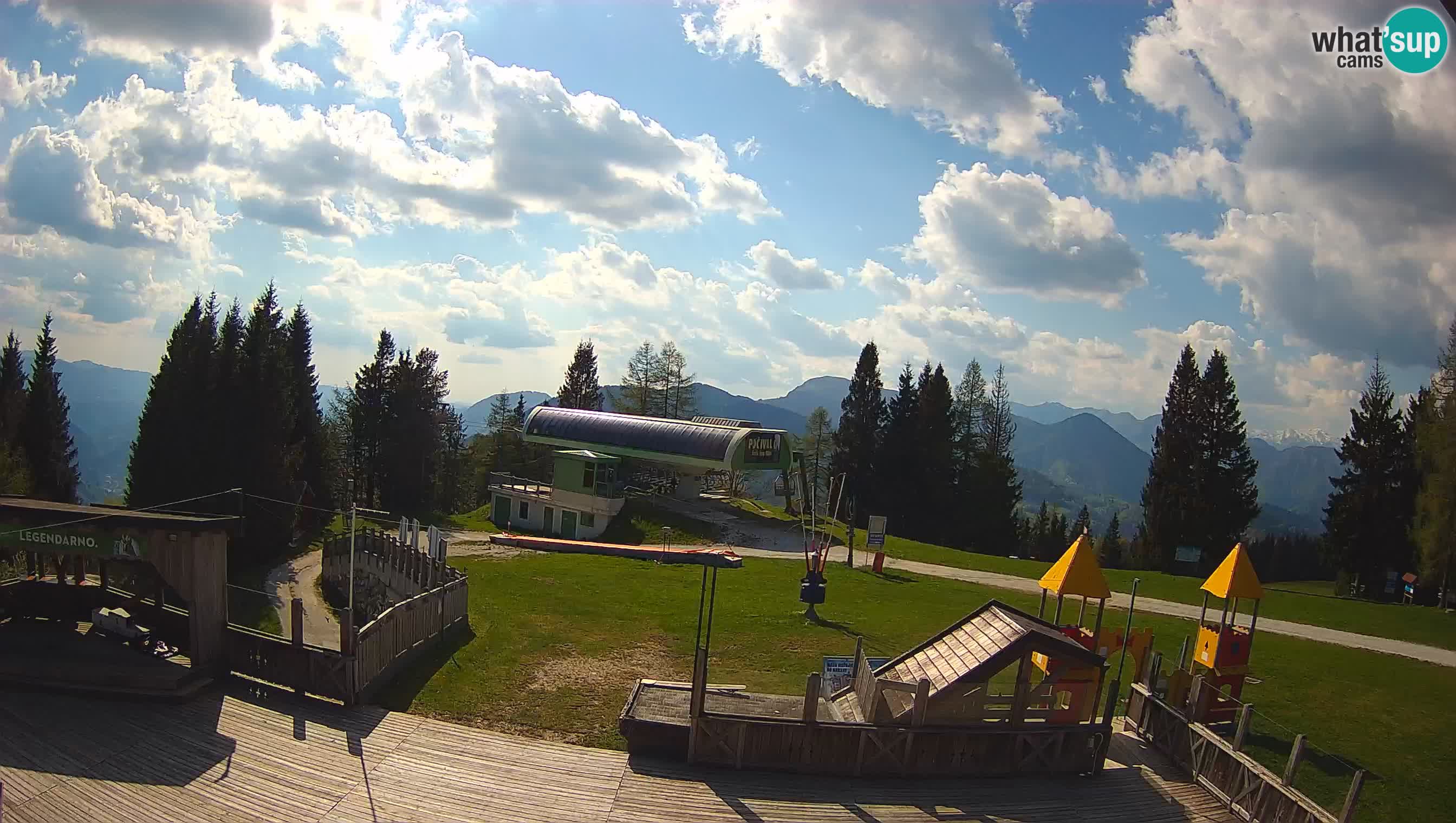 Alpska Perla Skijalište Cerkno Počivalo web kamera – Slovenija