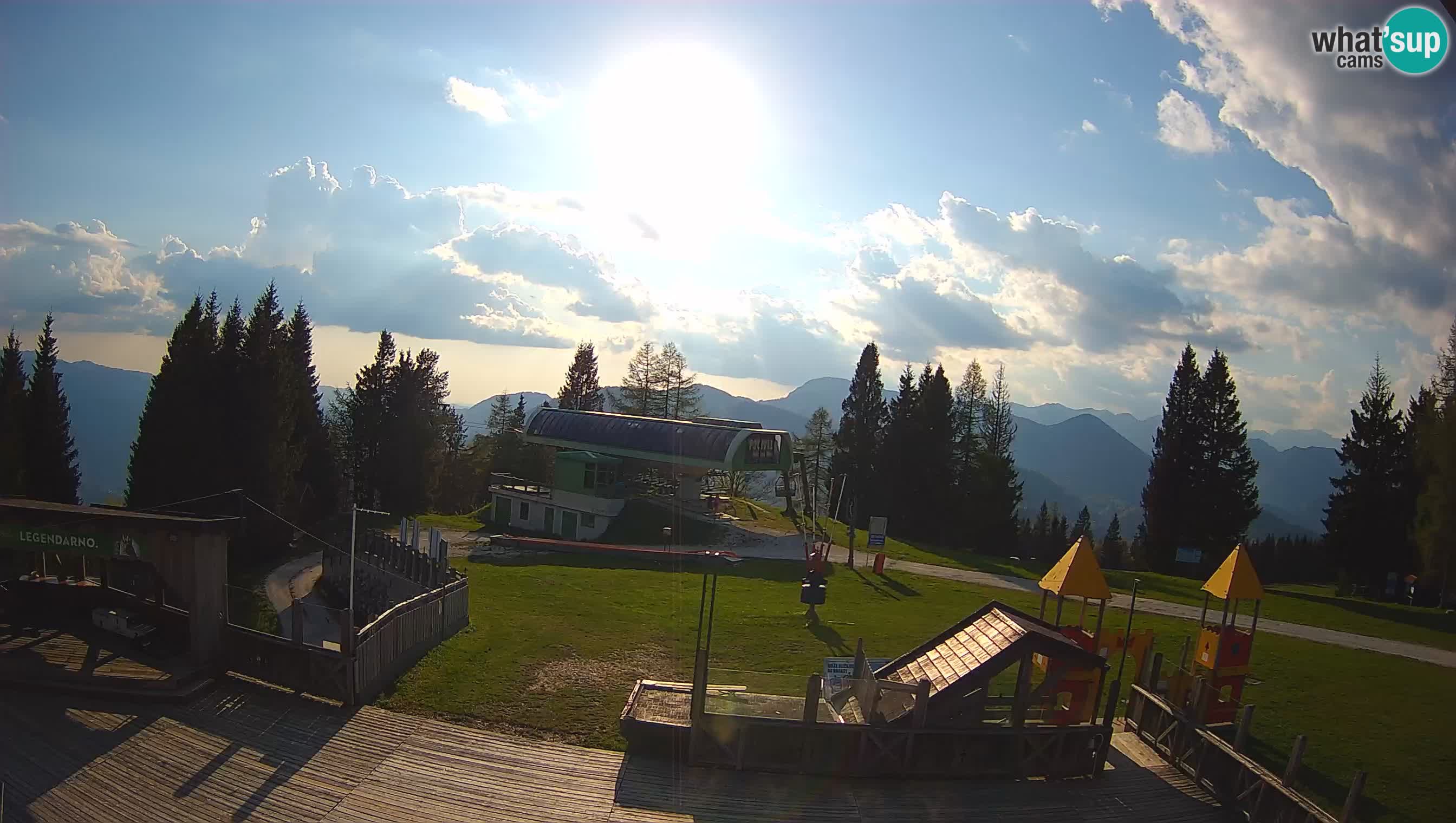 Alpska Perla kamera Cerkno Počivalo