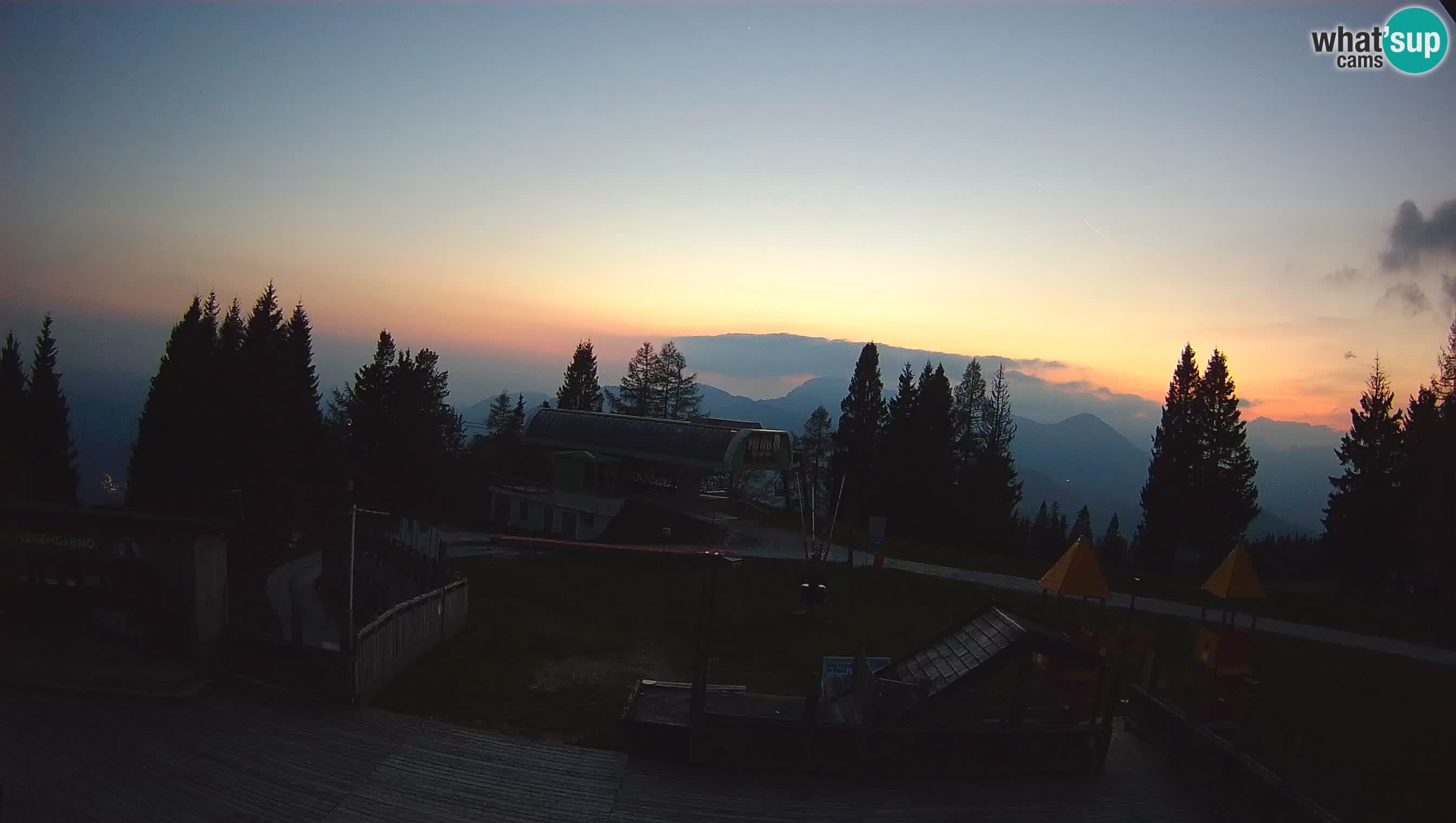 Alpska Perla Ski hotel Cerkno Počivalo webcam – Slovenia