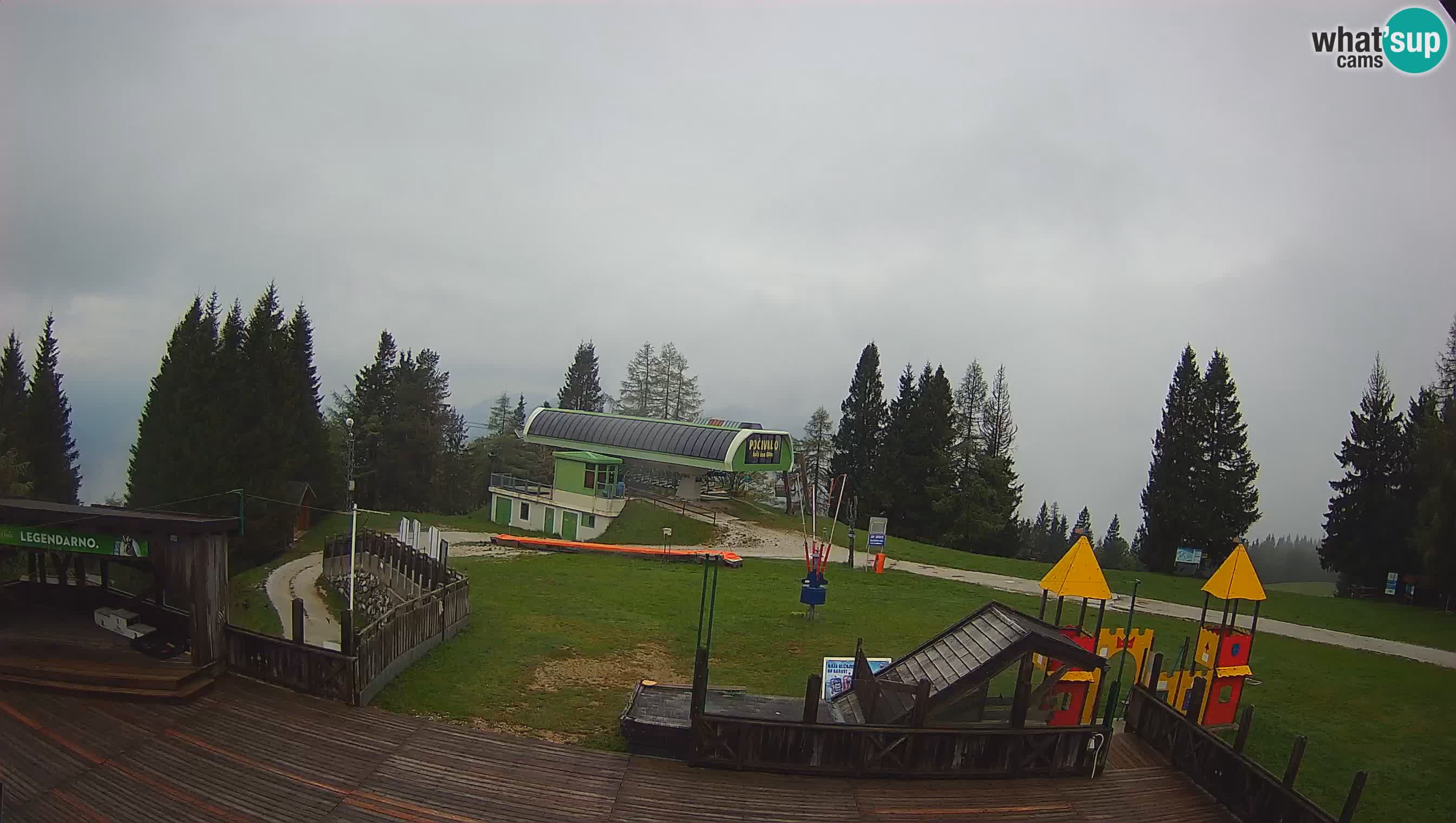 Alpska Perla Ski center Cerkno Počivalo webcam – Slovenia