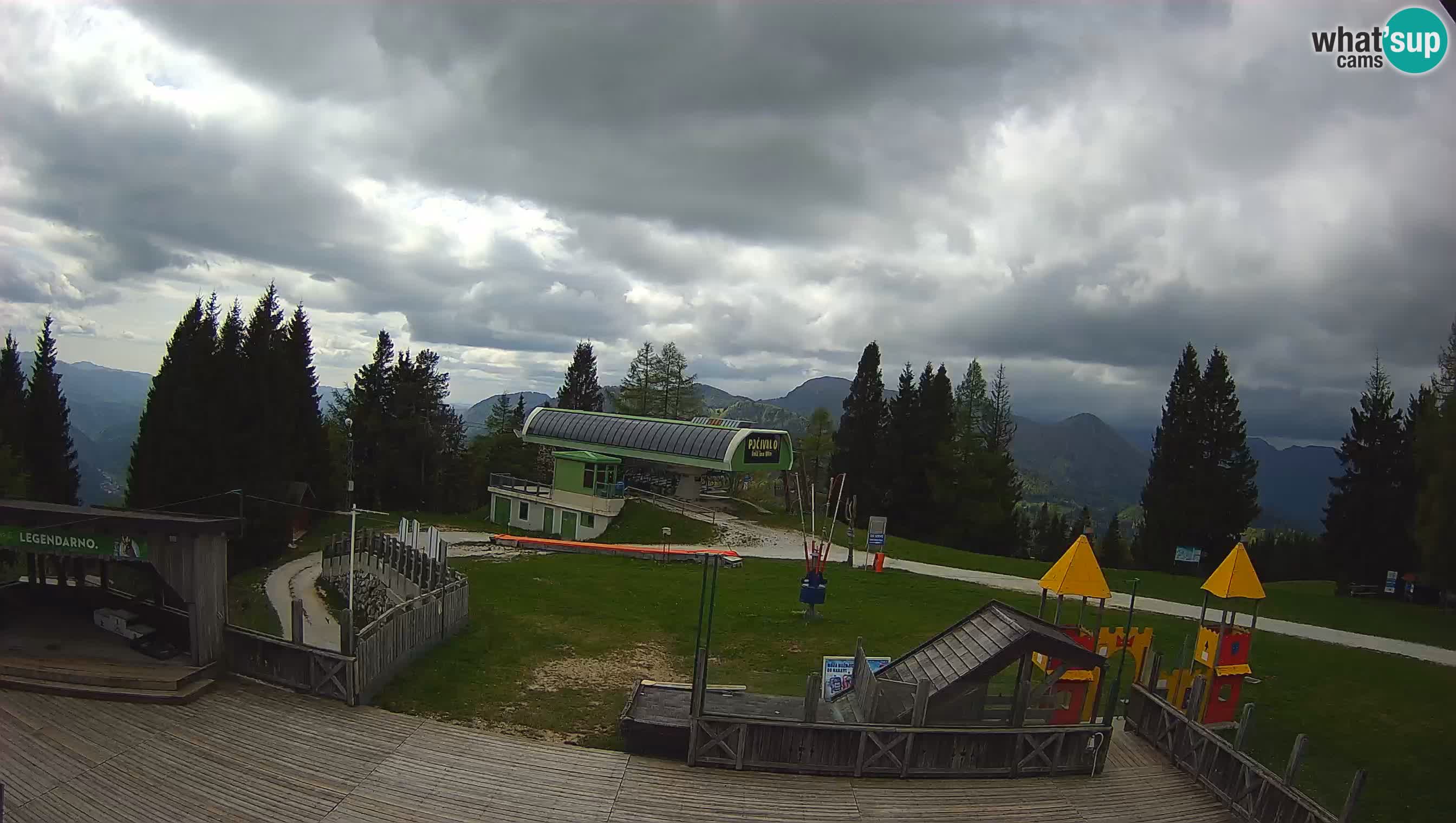 Alpska Perla kamera Cerkno Počivalo