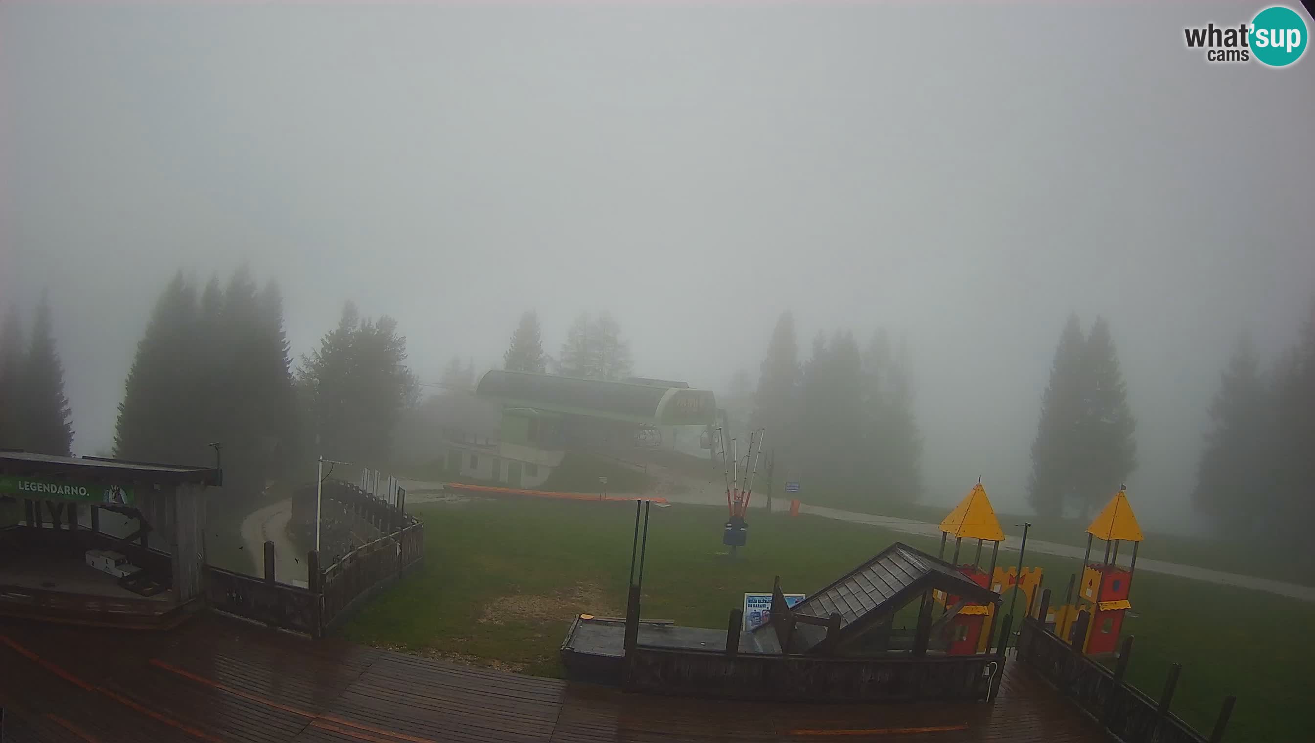 Alpska Perla Ski hotel Cerkno Počivalo webcam – Slovenia