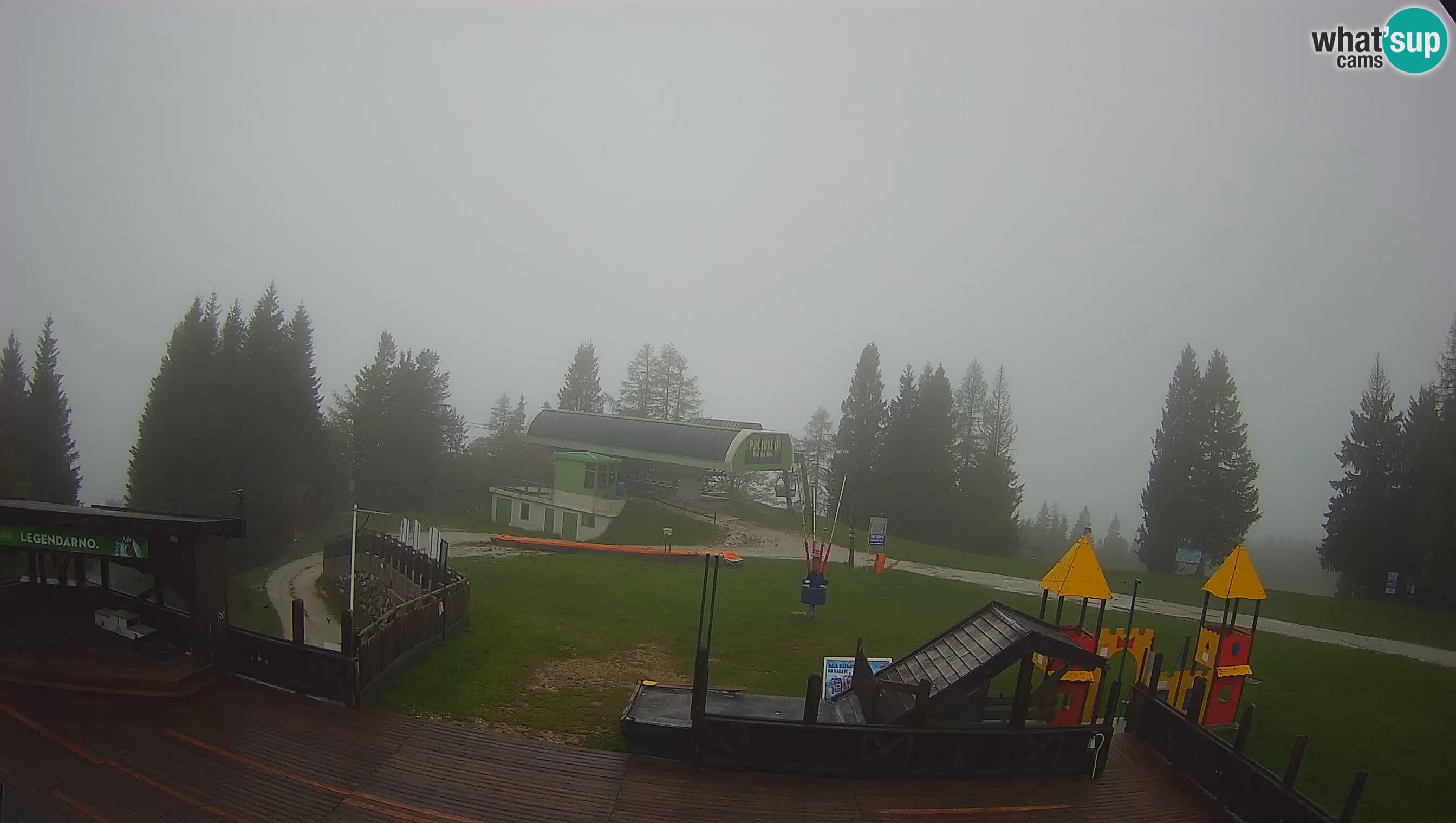 Alpska Perla Ski hotel Cerkno Počivalo webcam – Slovenia
