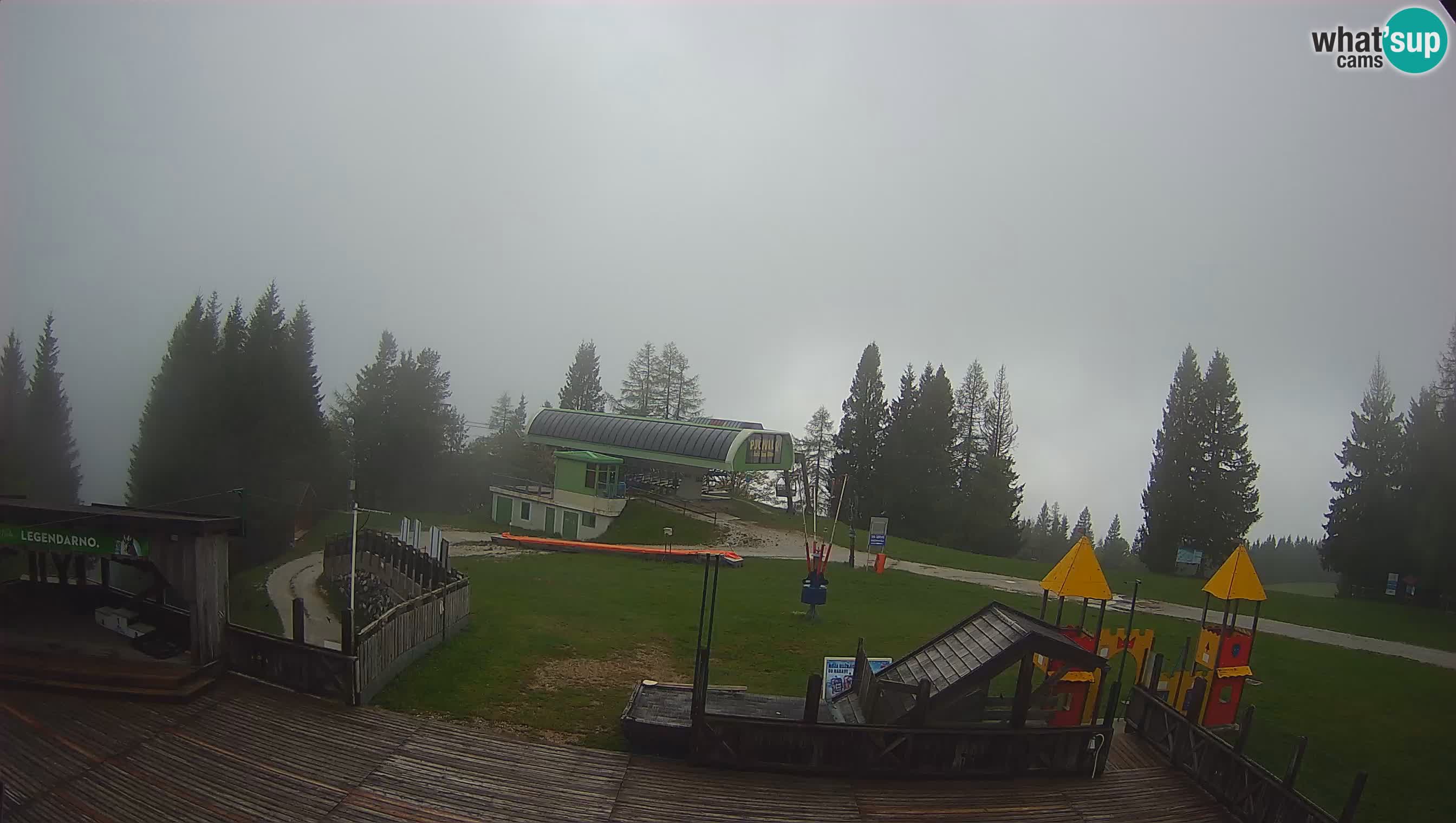 Webcam de la station de ski des Alpes slovènes à Cerkno Počivalo