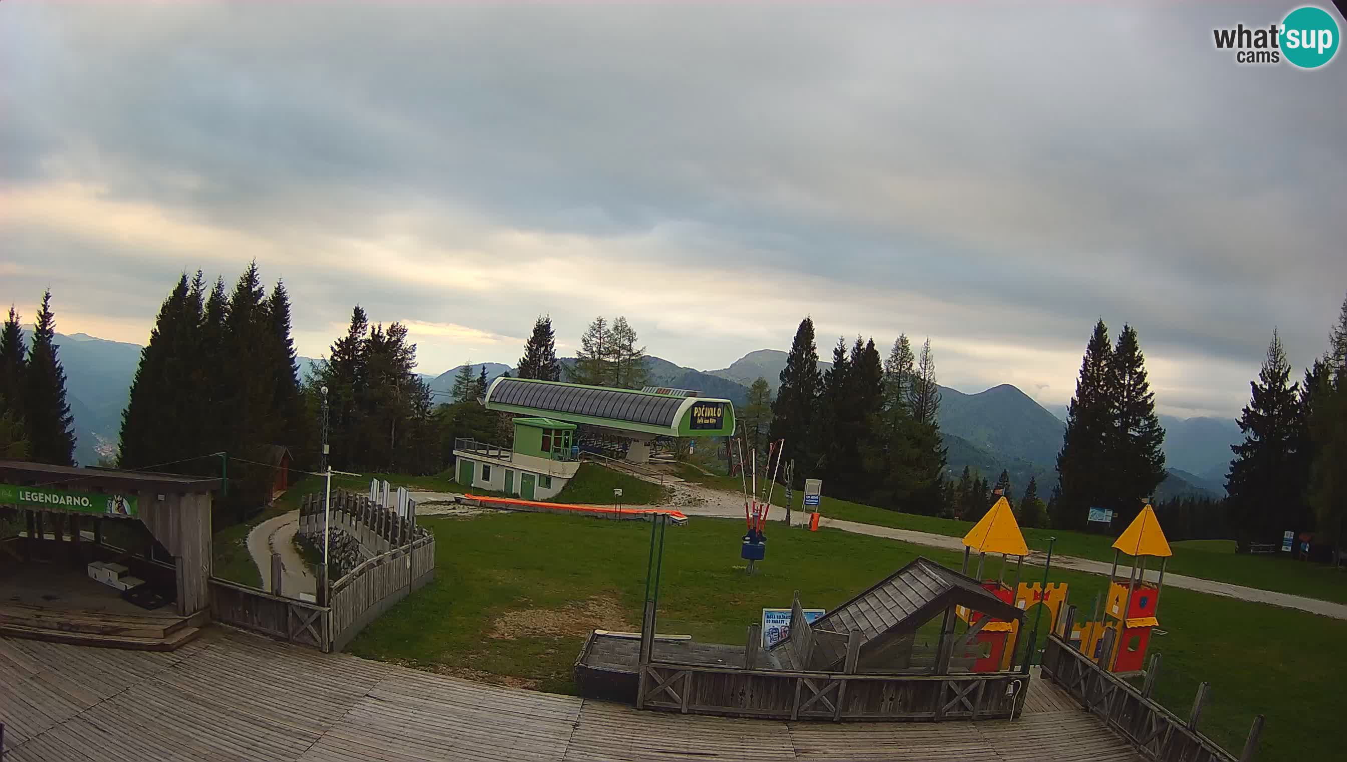 Alpska Perla kamera Cerkno Počivalo