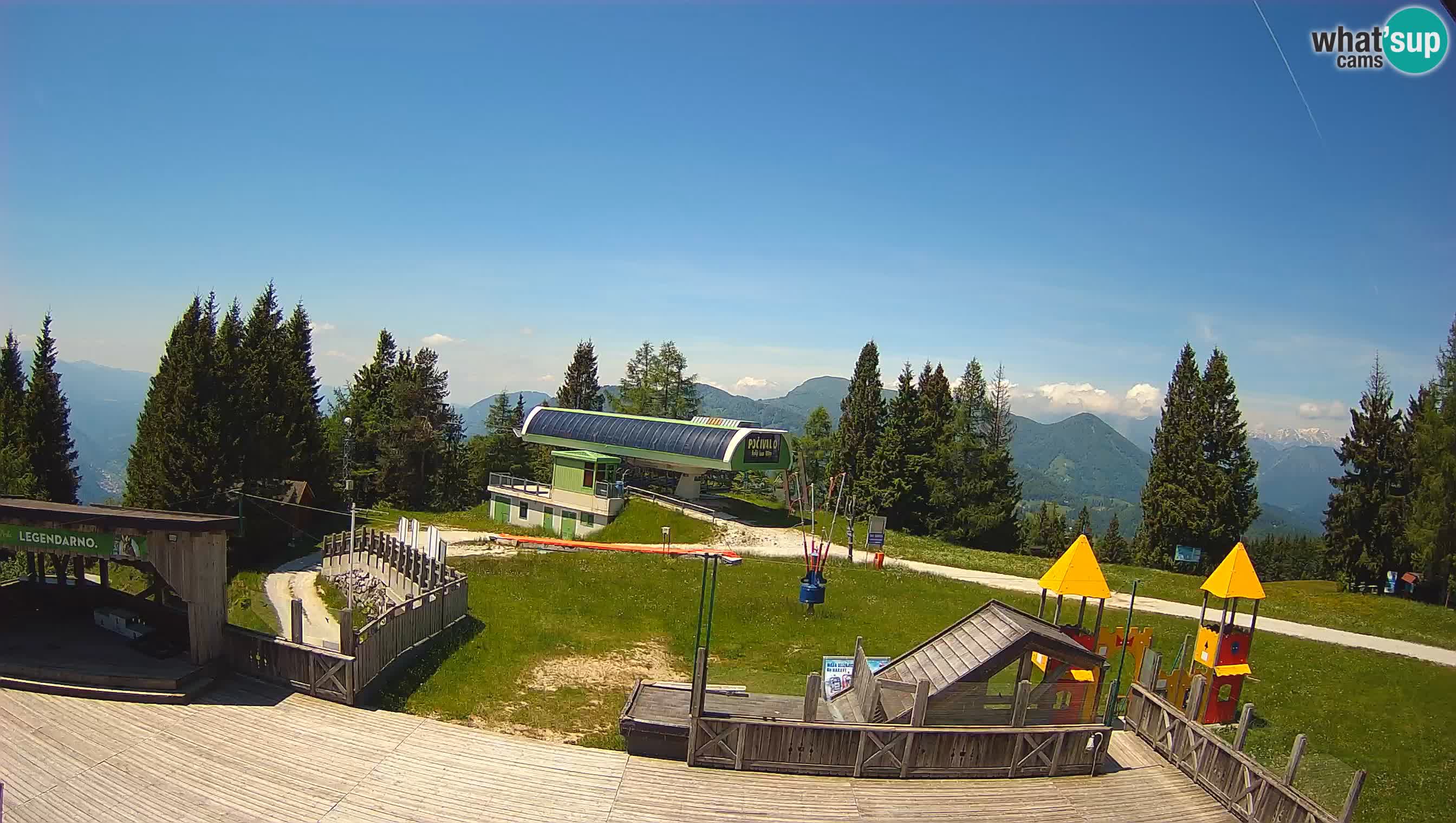 Alpska Perla Ski center Cerkno Počivalo webcam – Slovenia