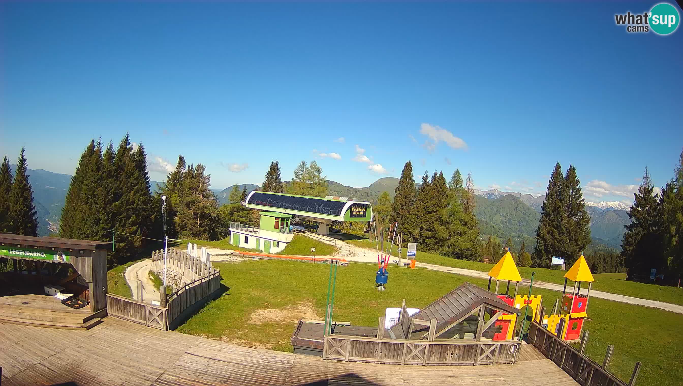 Alpska Perla Ski hotel Cerkno Počivalo webcam – Slovenia