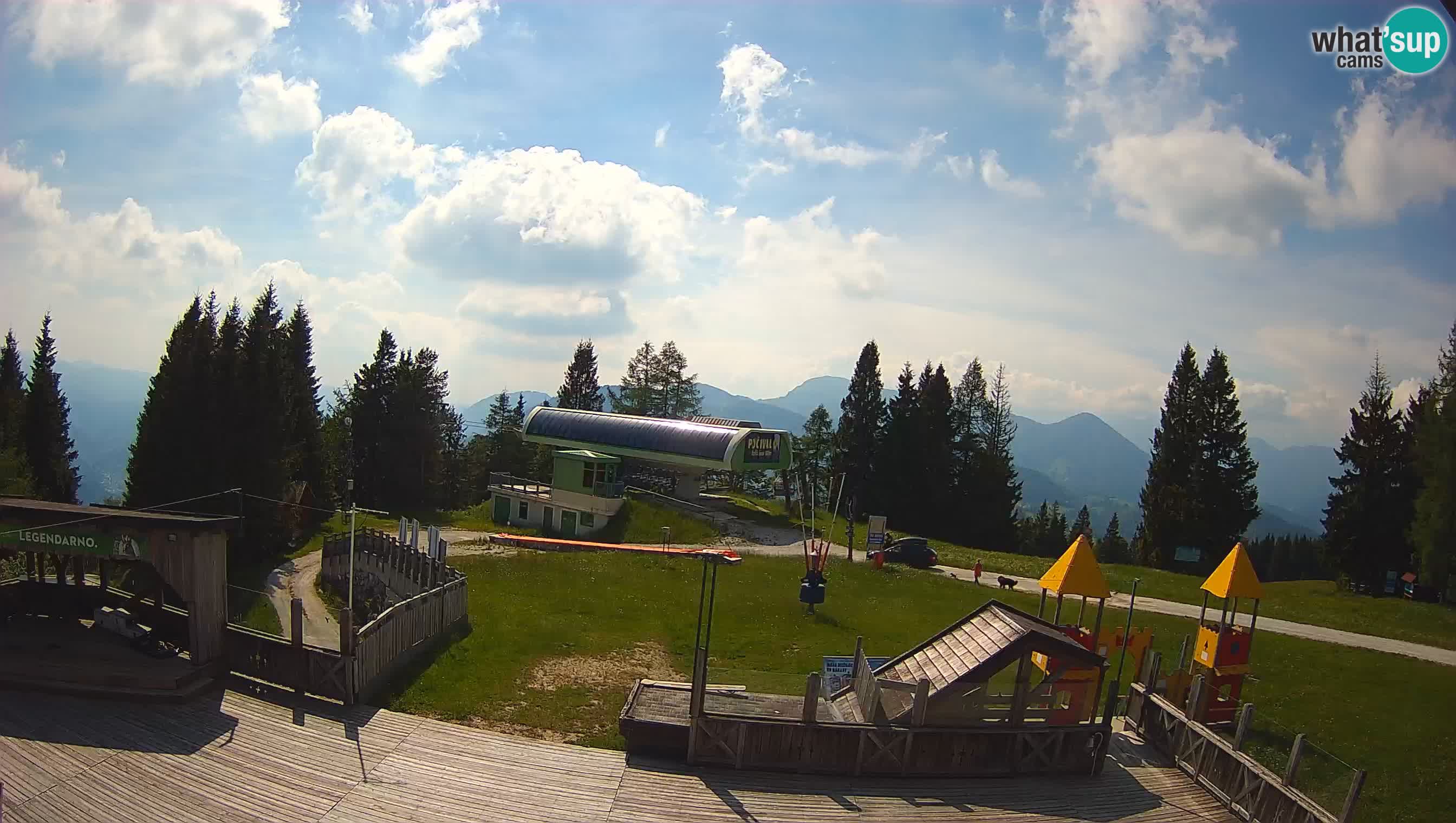 Alpska Perla Ski center Cerkno Počivalo webcam – Slovenia