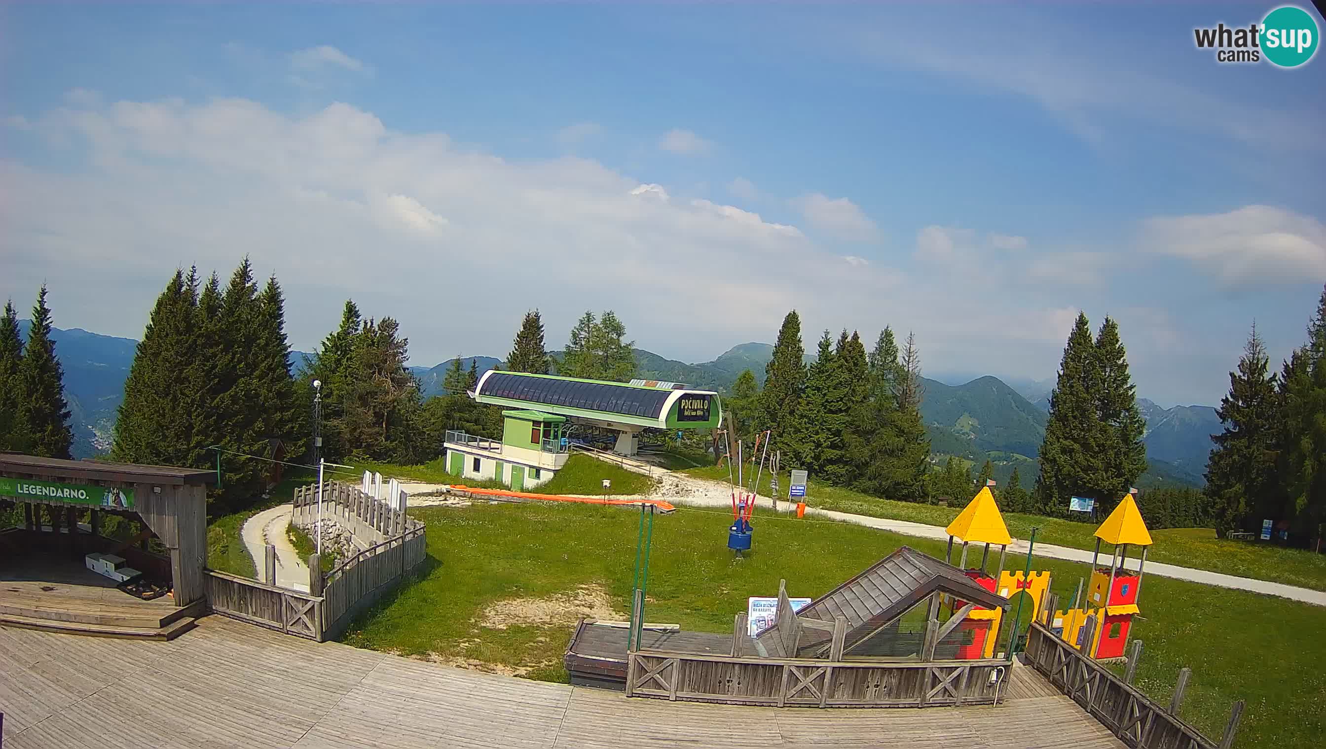 Alpska Perla Ski hotel Cerkno Počivalo webcam – Slovenia