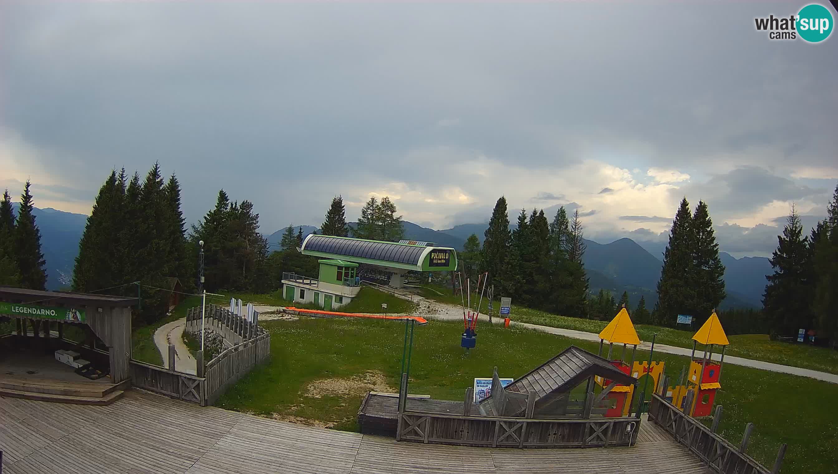 Alpska Perla Skijalište Cerkno Počivalo web kamera – Slovenija