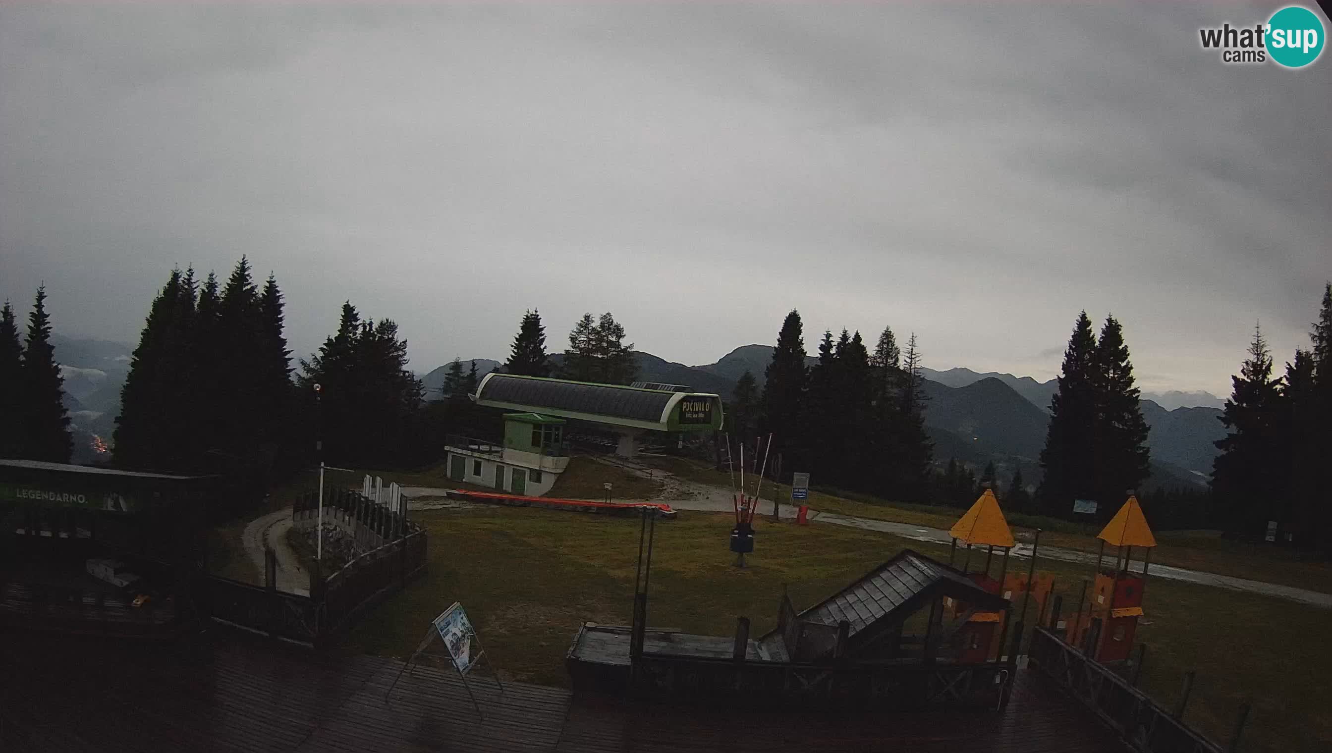 Alpska Perla Ski hotel Cerkno Počivalo webcam – Slovenia