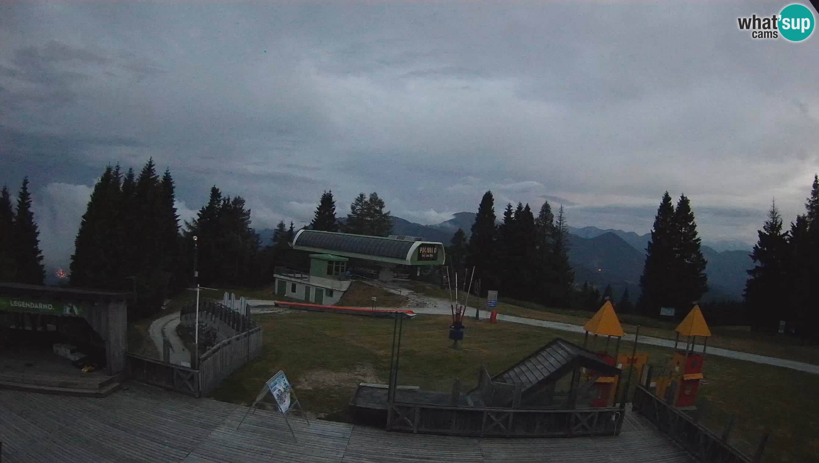 Alpska Perla Ski center Cerkno Počivalo webcam – Slovenia