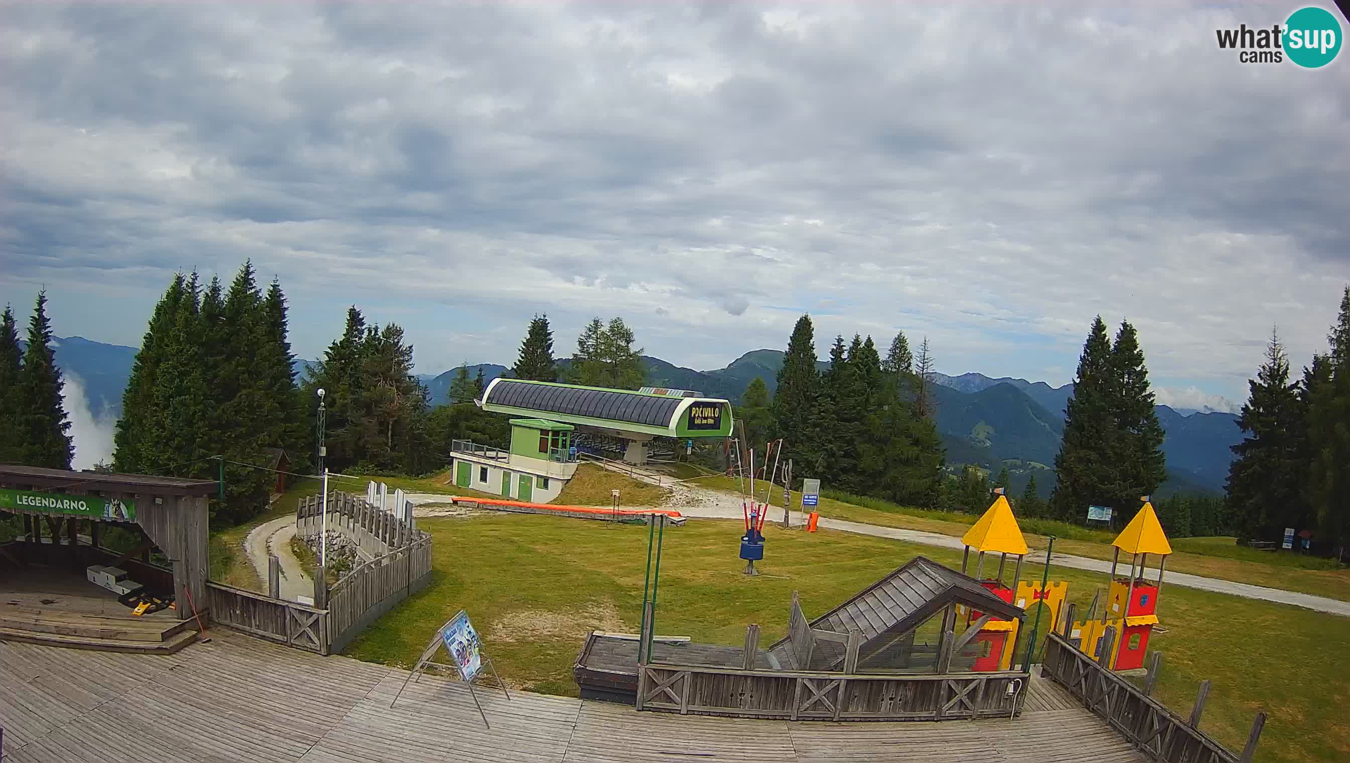 Alpska Perla Ski hotel Cerkno Počivalo webcam – Slovenia