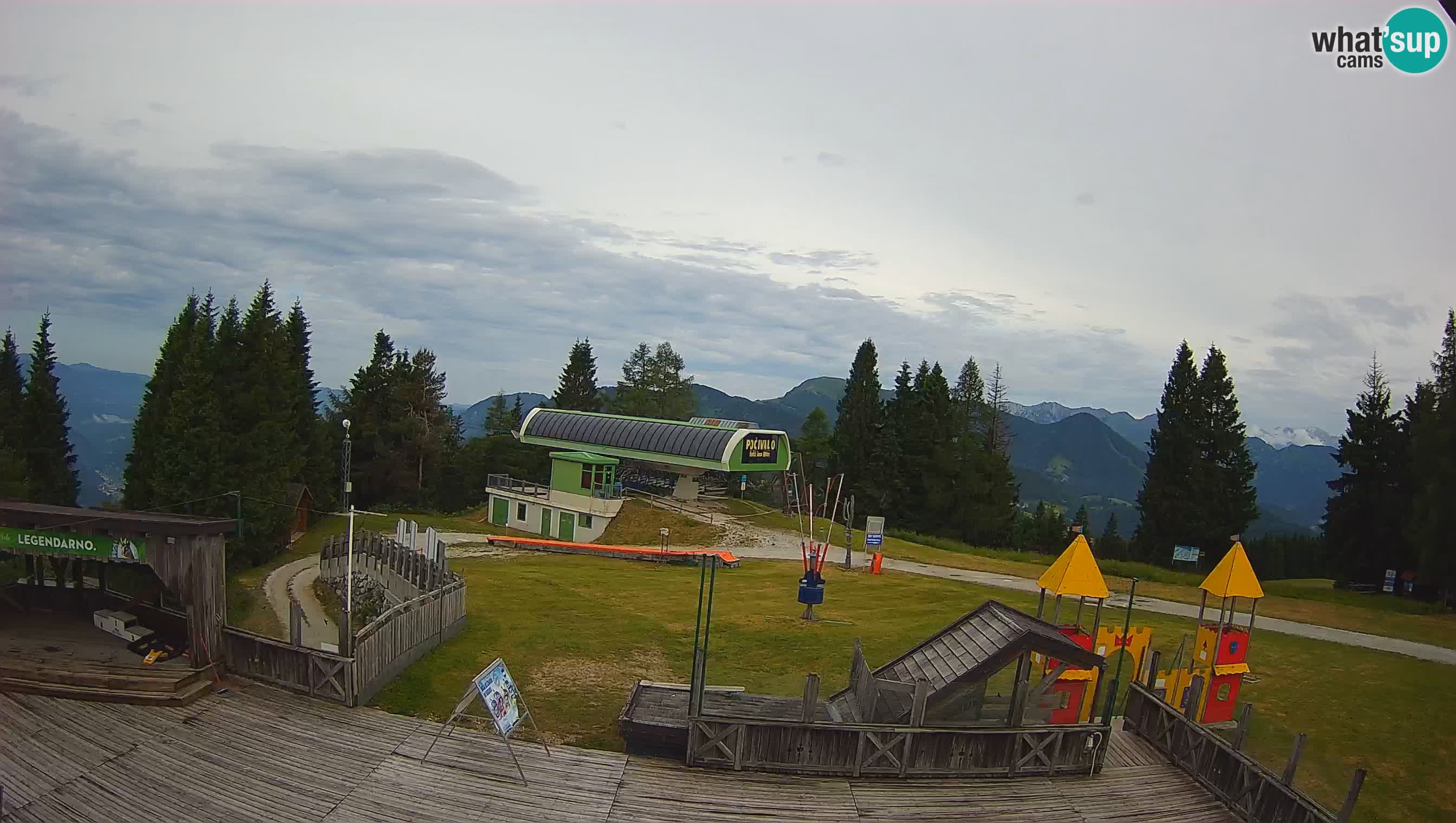 Alpska Perla Ski hotel Cerkno Počivalo webcam – Slovenia