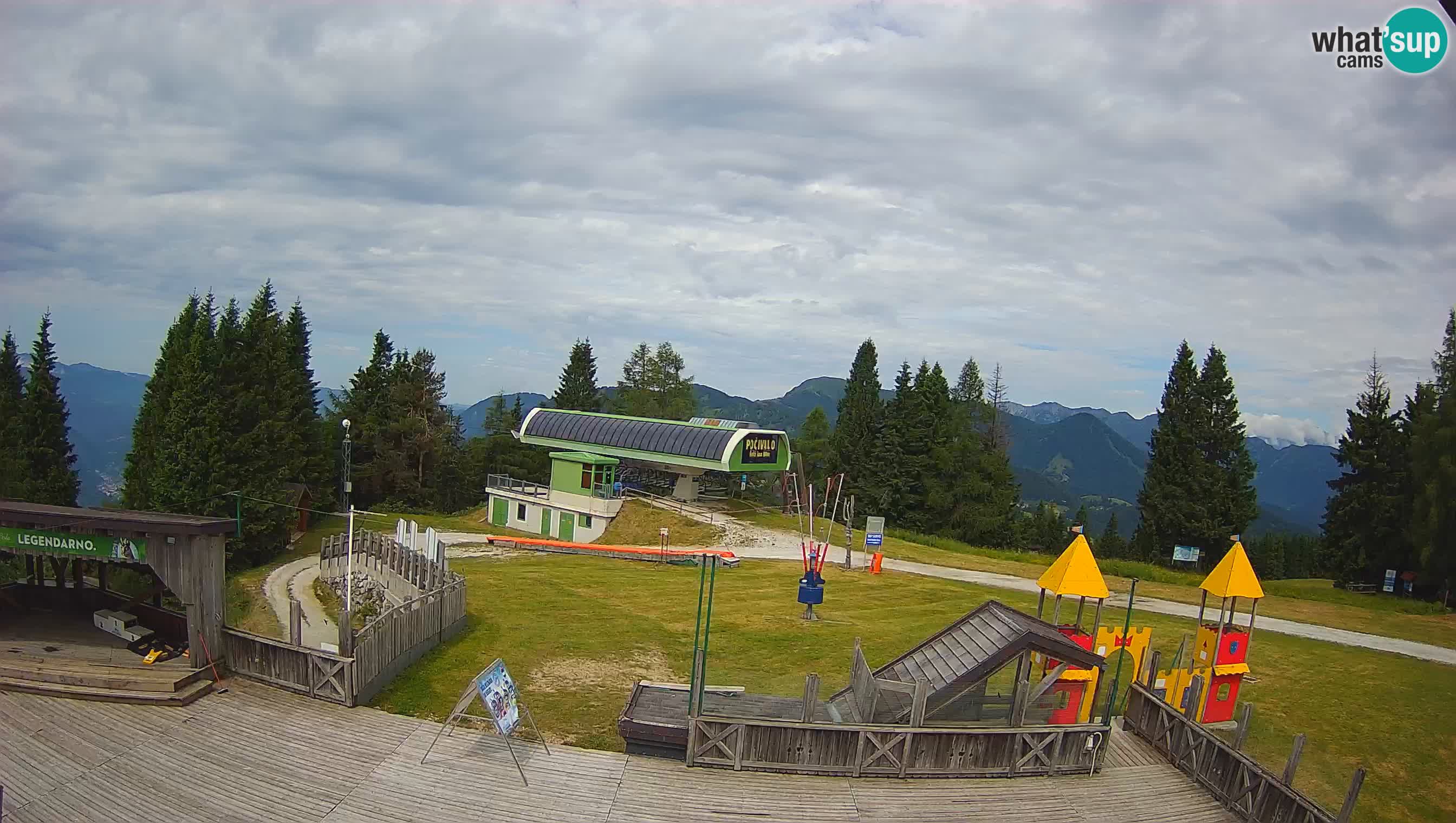 Alpska Perla Ski hotel Cerkno Počivalo webcam – Slovenia