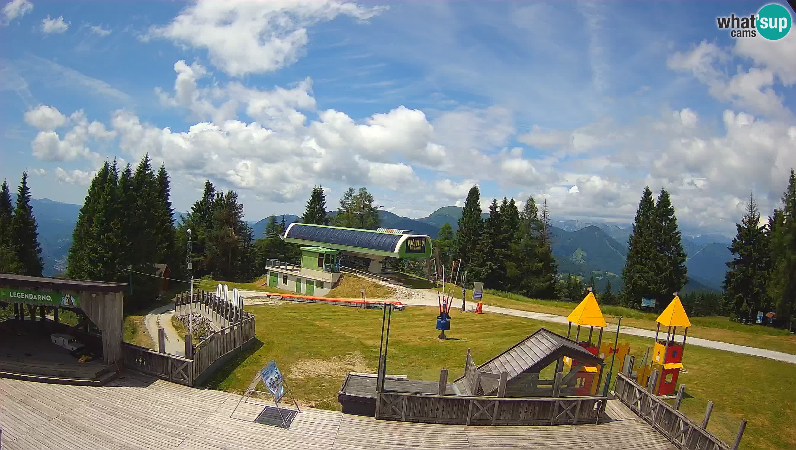 Alpska Perla Ski hotel Cerkno Počivalo webcam – Slovenia