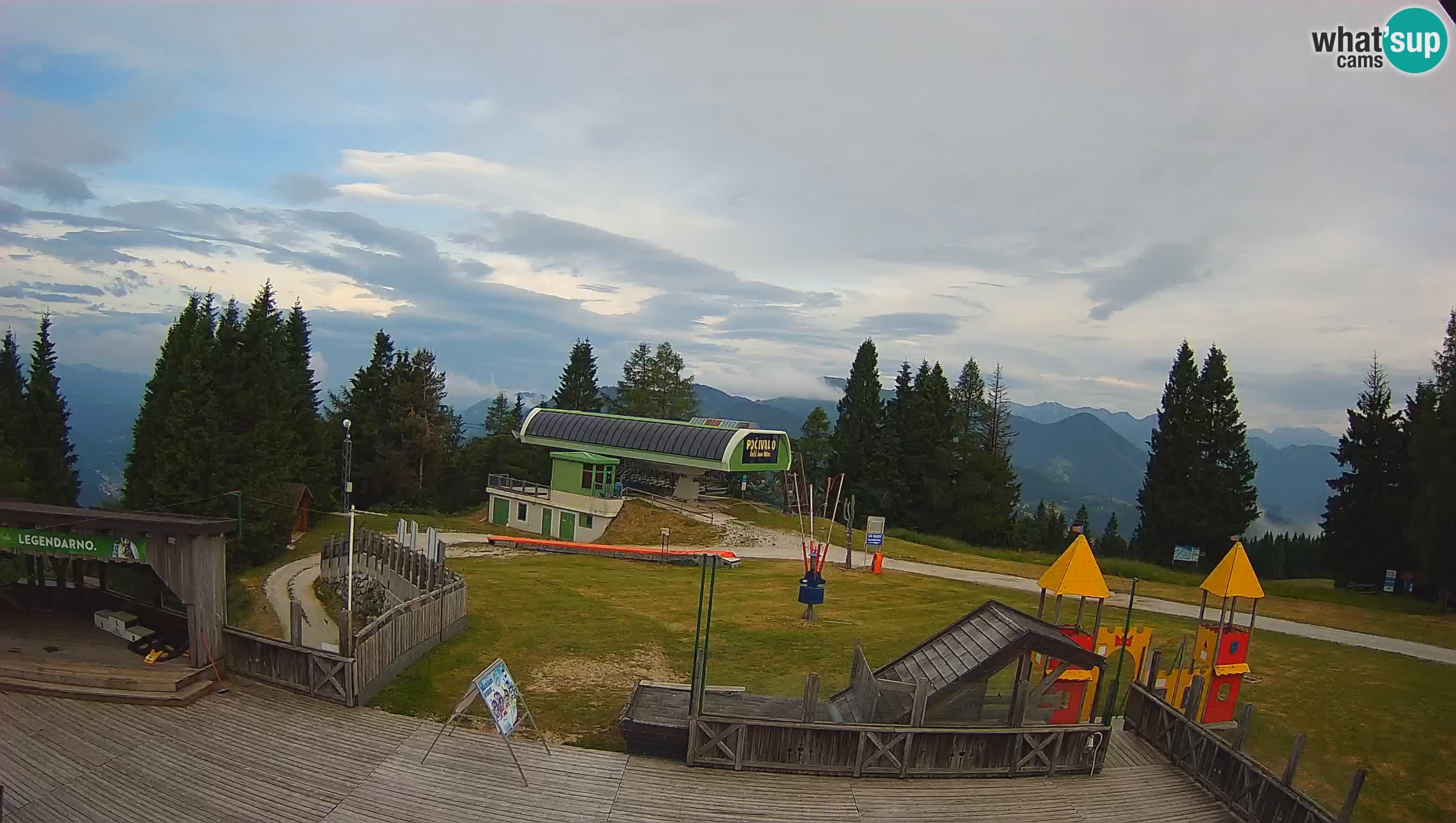 Alpska Perla Skijalište Cerkno Počivalo web kamera – Slovenija