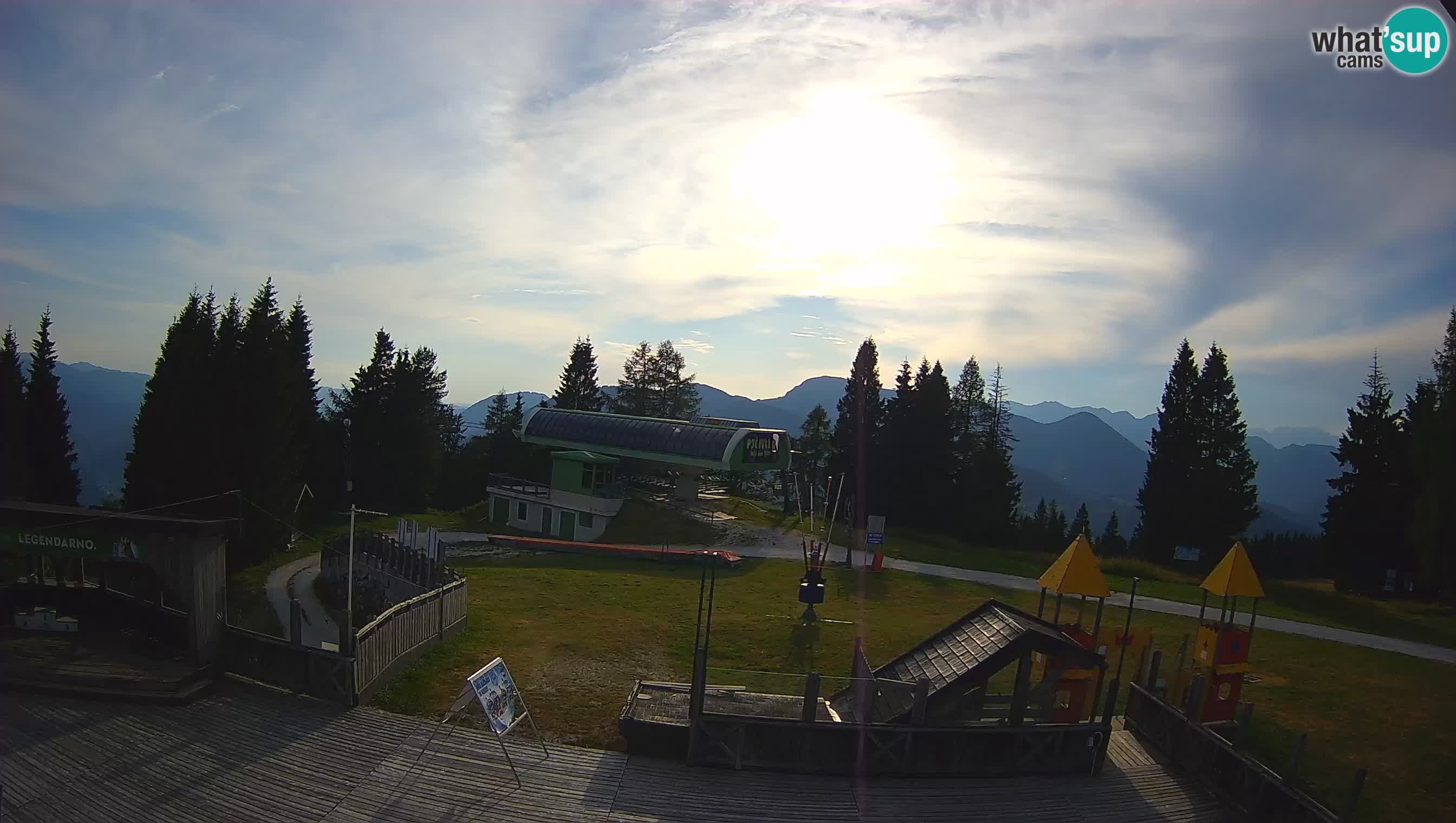 Alpska Perla Ski hotel Cerkno Počivalo webcam – Slovenia