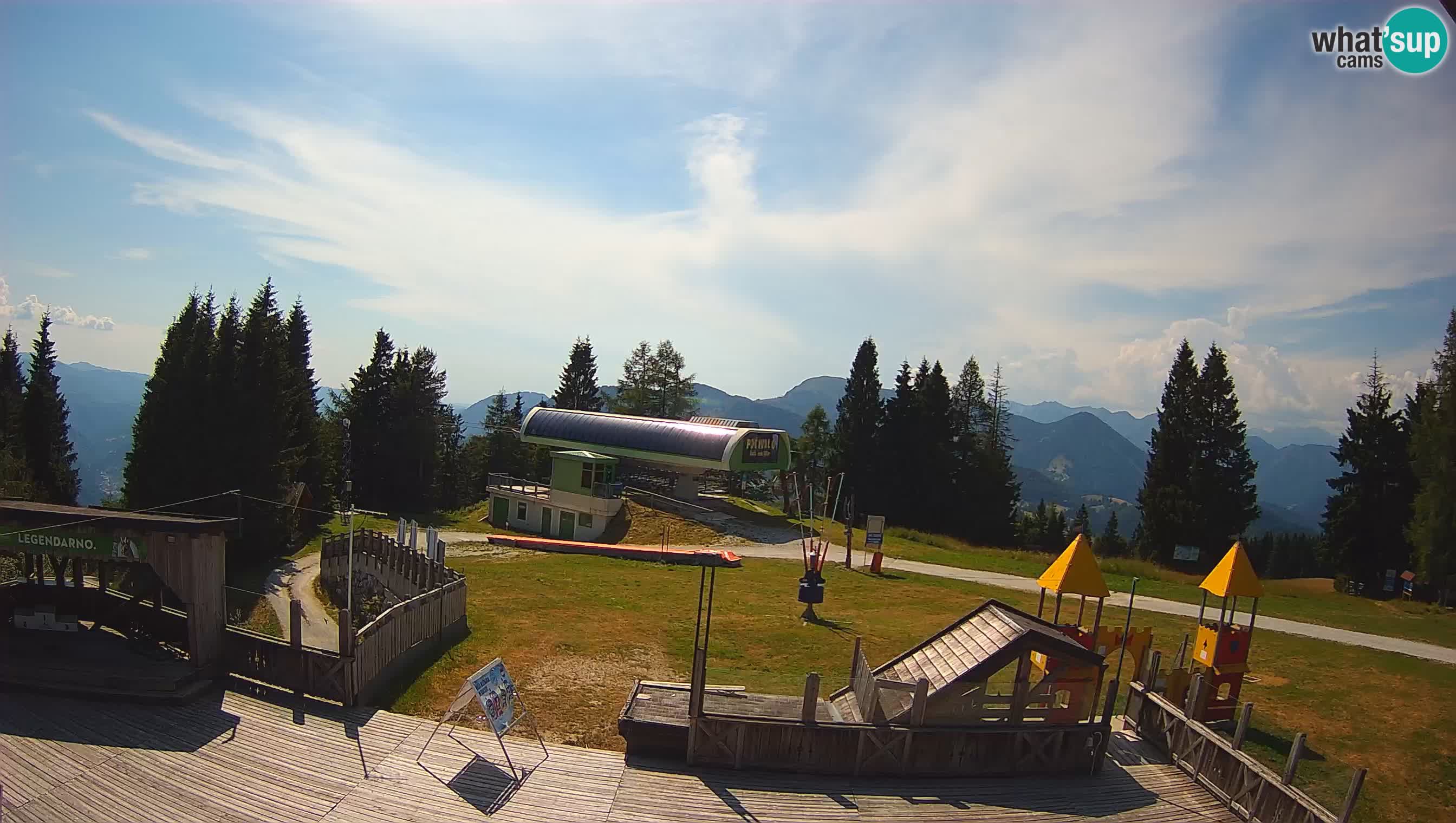 Alpska Perla Ski hotel Cerkno Počivalo webcam – Slovenia