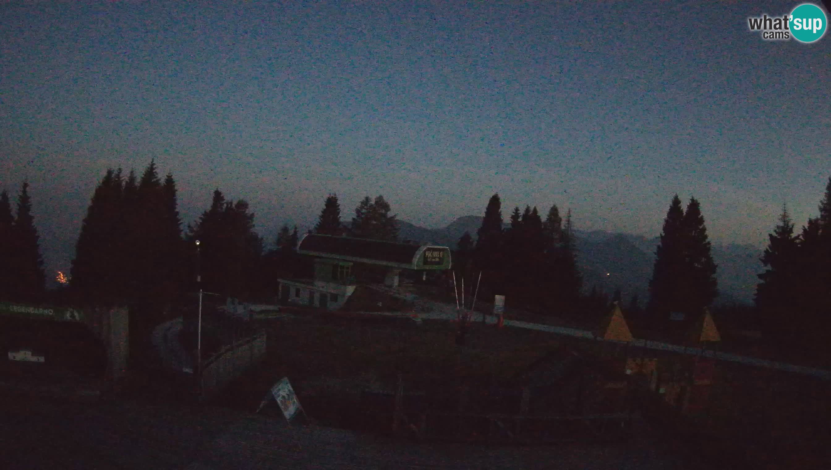 Alpska Perla Ski center Cerkno Počivalo webcam – Slovenia