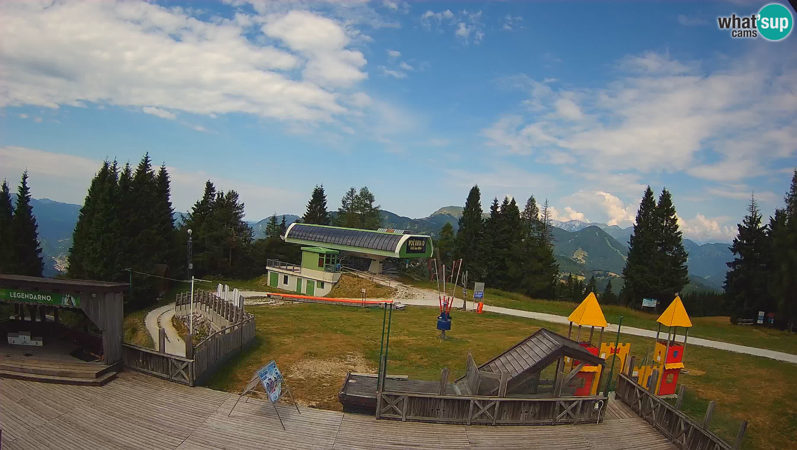Alpska Perla Ski hotel Cerkno Počivalo webcam – Slovenia