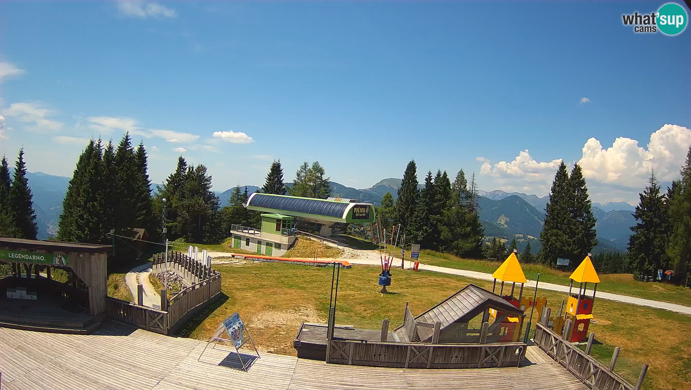 Alpska Perla Ski hotel Cerkno Počivalo webcam – Slovenia