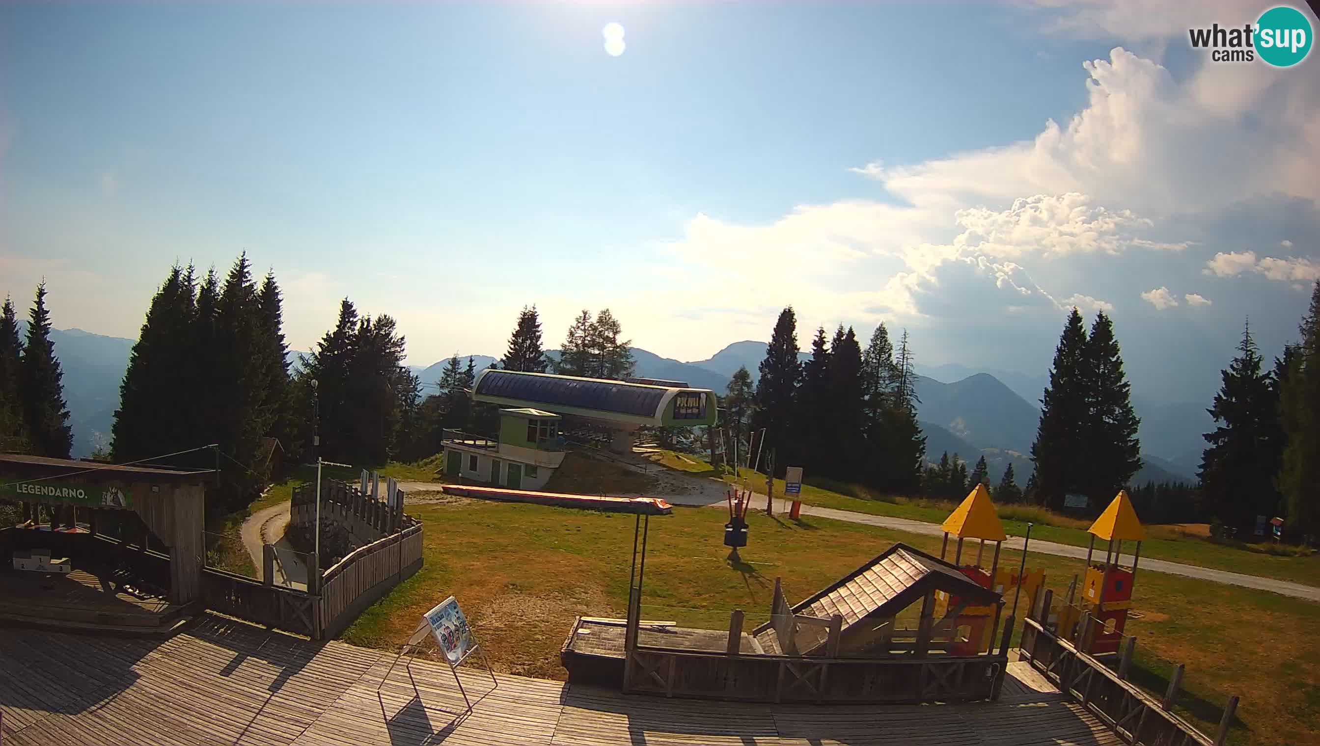Alpska Perla Ski hotel Cerkno Počivalo webcam – Slovenia