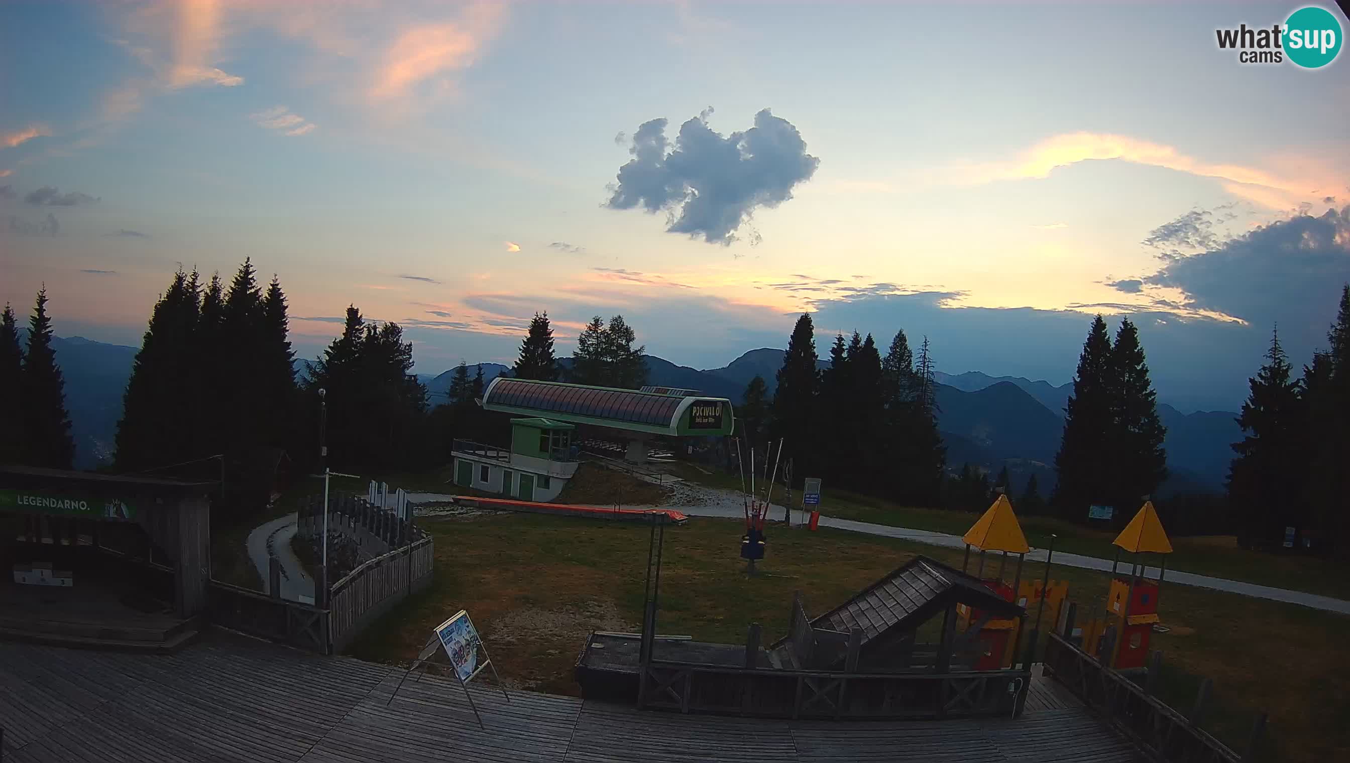 Webcam de la station de ski des Alpes slovènes à Cerkno Počivalo