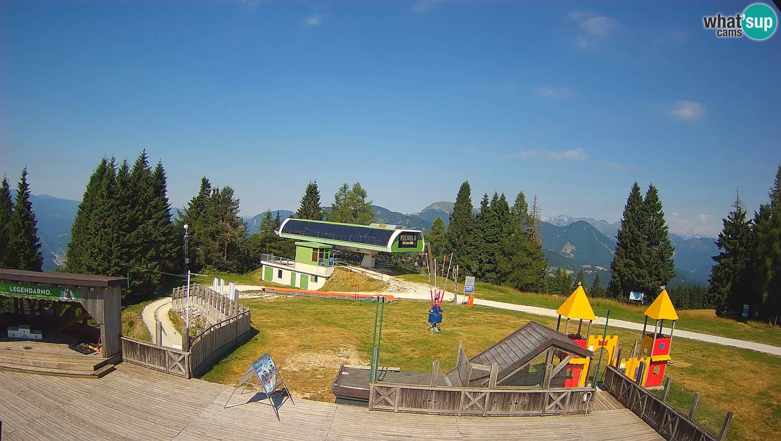 Alpska Perla Ski hotel Cerkno Počivalo webcam – Slovenia
