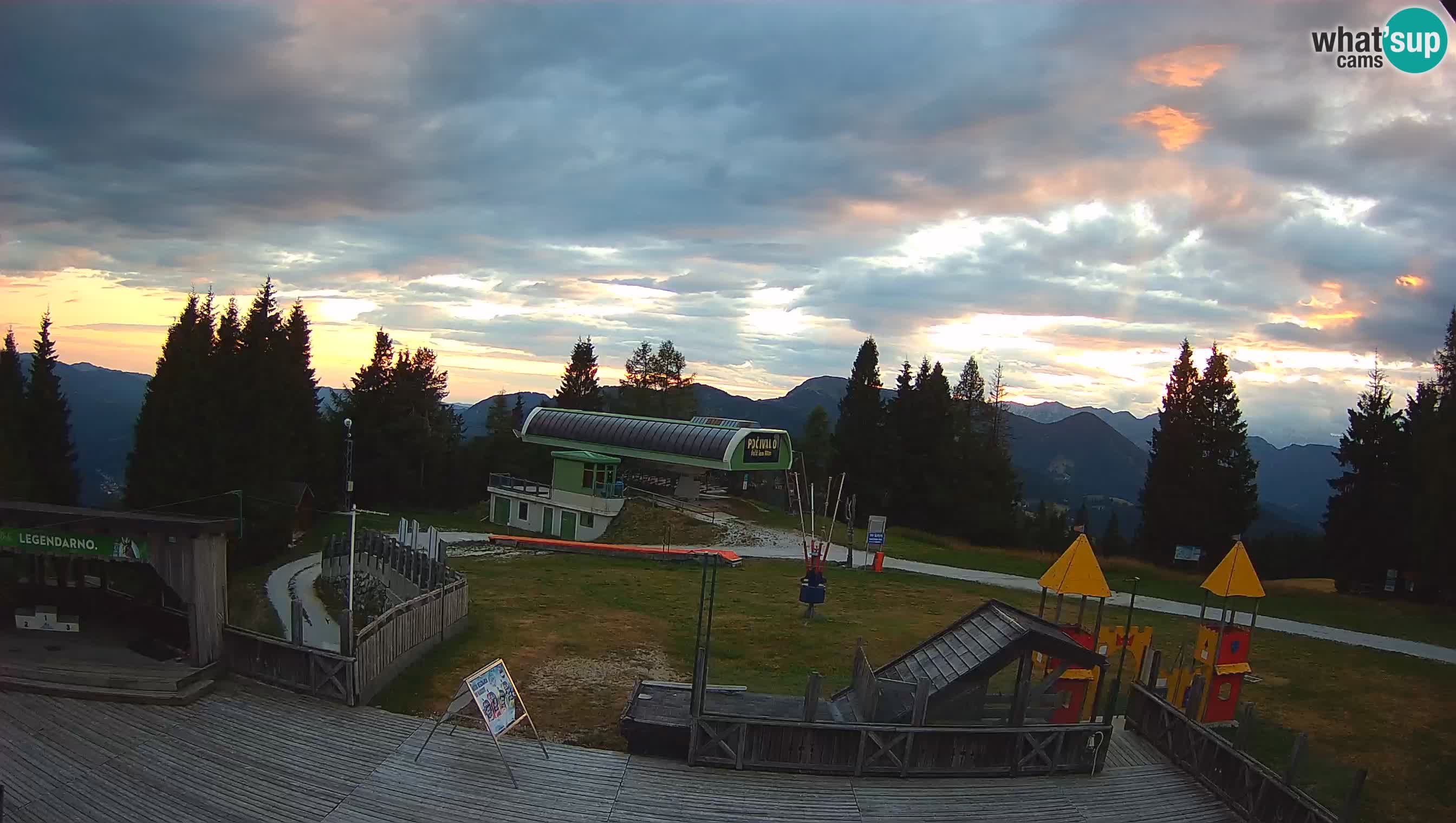 Alpska Perla Skizentrum Cerkno Počivalo Webcam – Slowenien