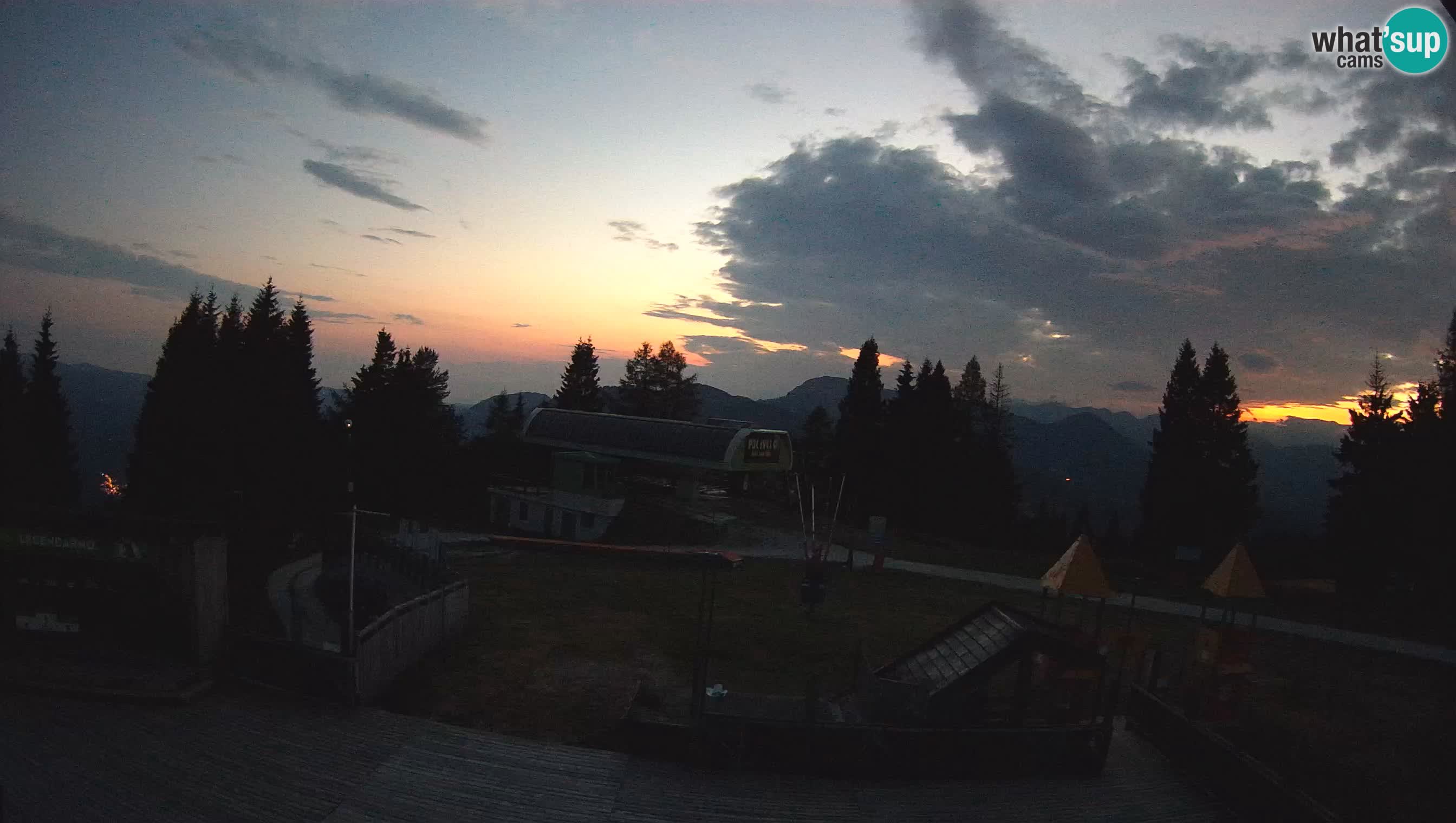 Alpska Perla kamera Cerkno Počivalo