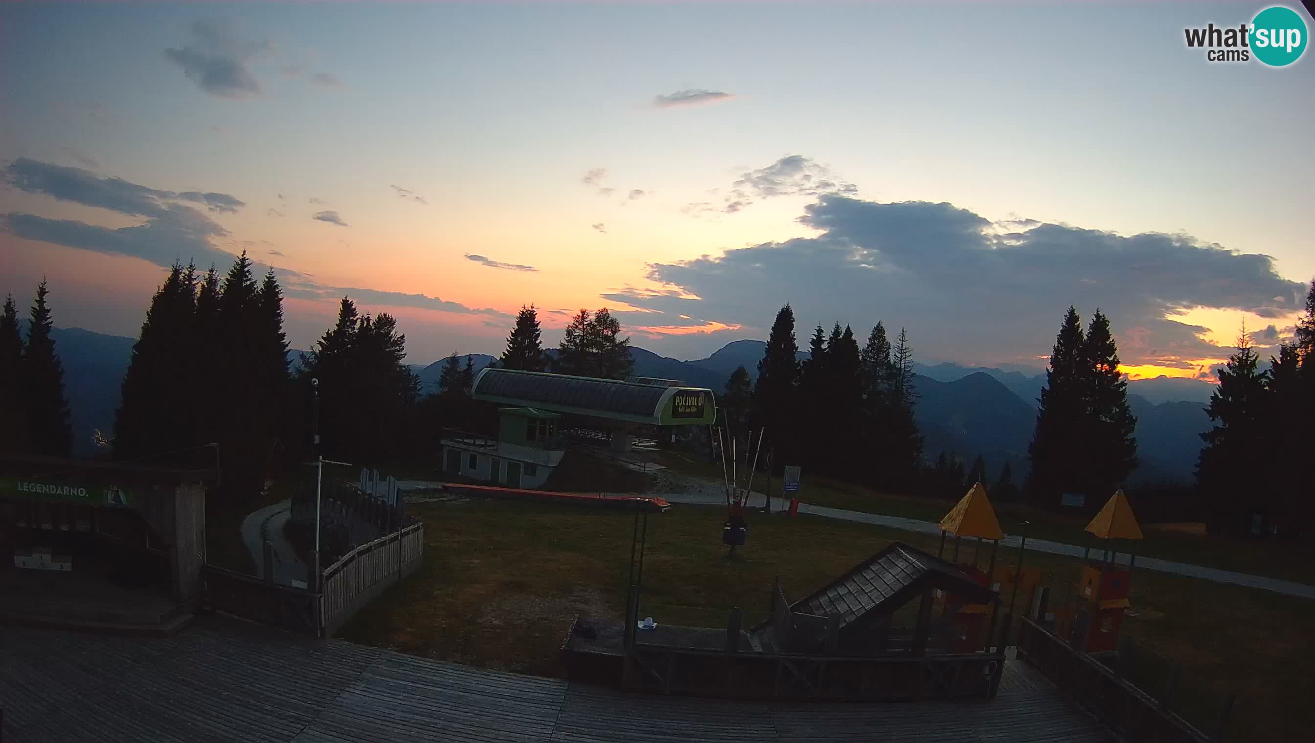 Alpska Perla Ski hotel Cerkno Počivalo webcam – Slovenia