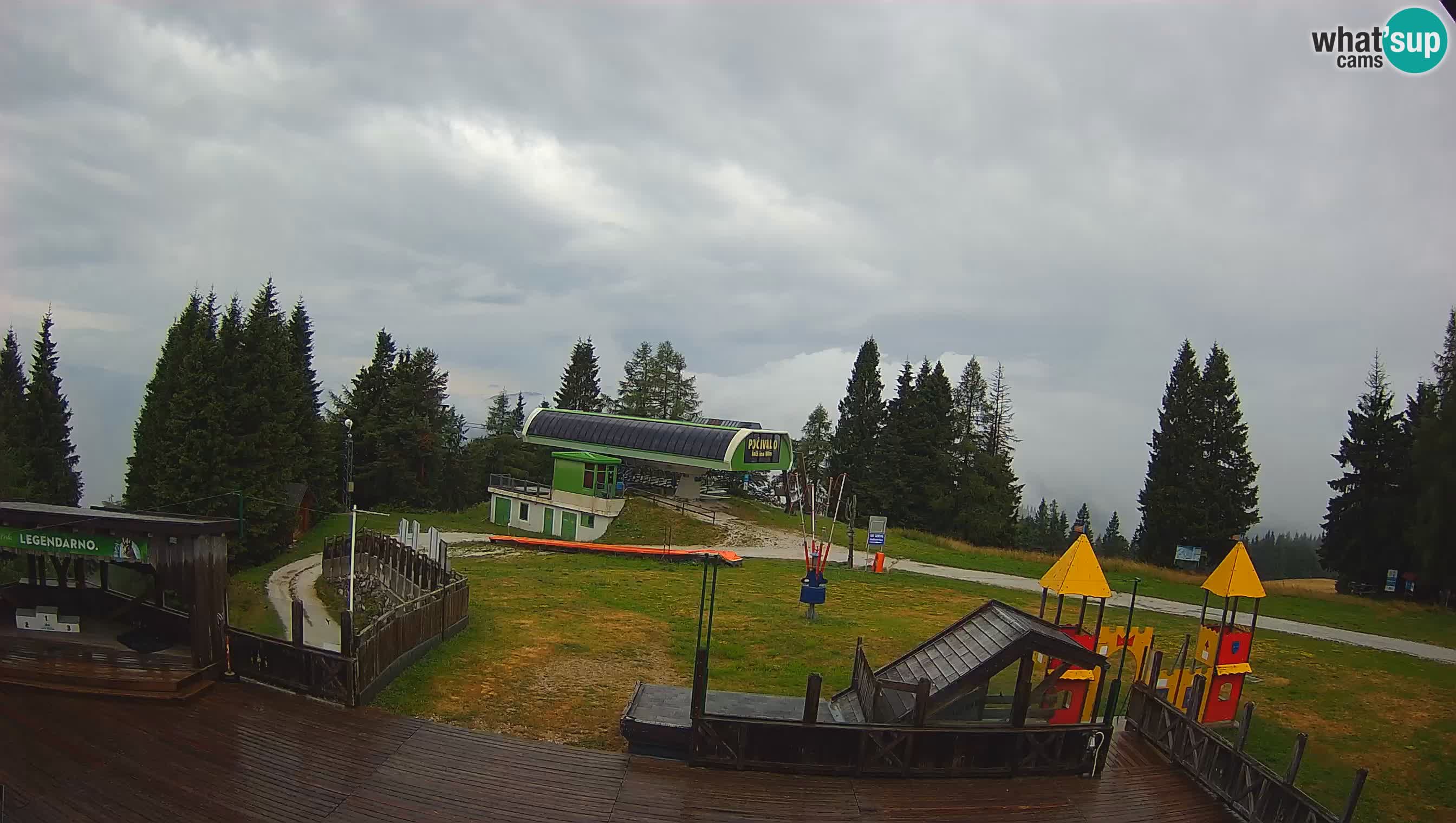 Alpska Perla Ski hotel Cerkno Počivalo webcam – Slovenia