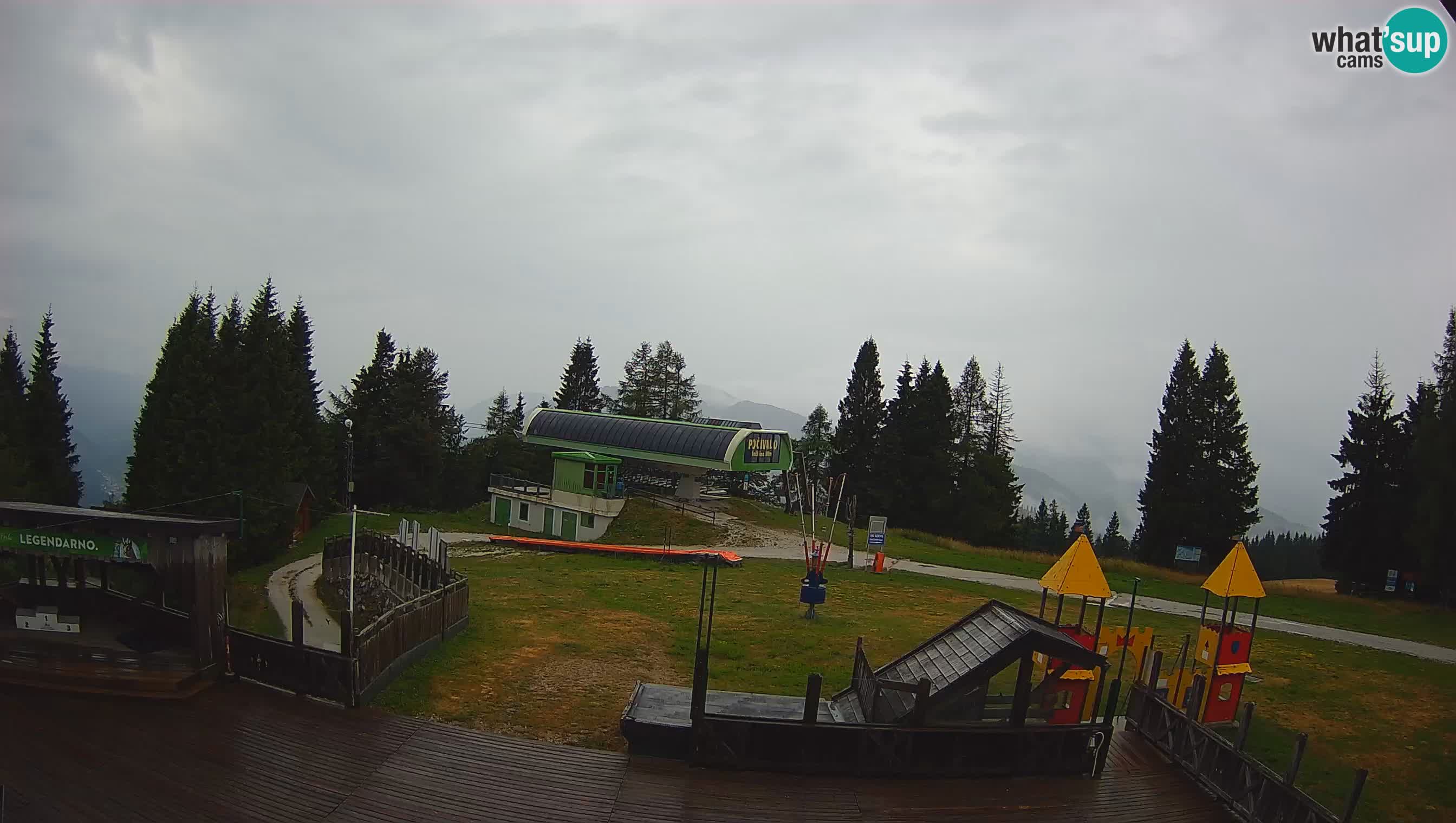 Webcam de la station de ski des Alpes slovènes à Cerkno Počivalo