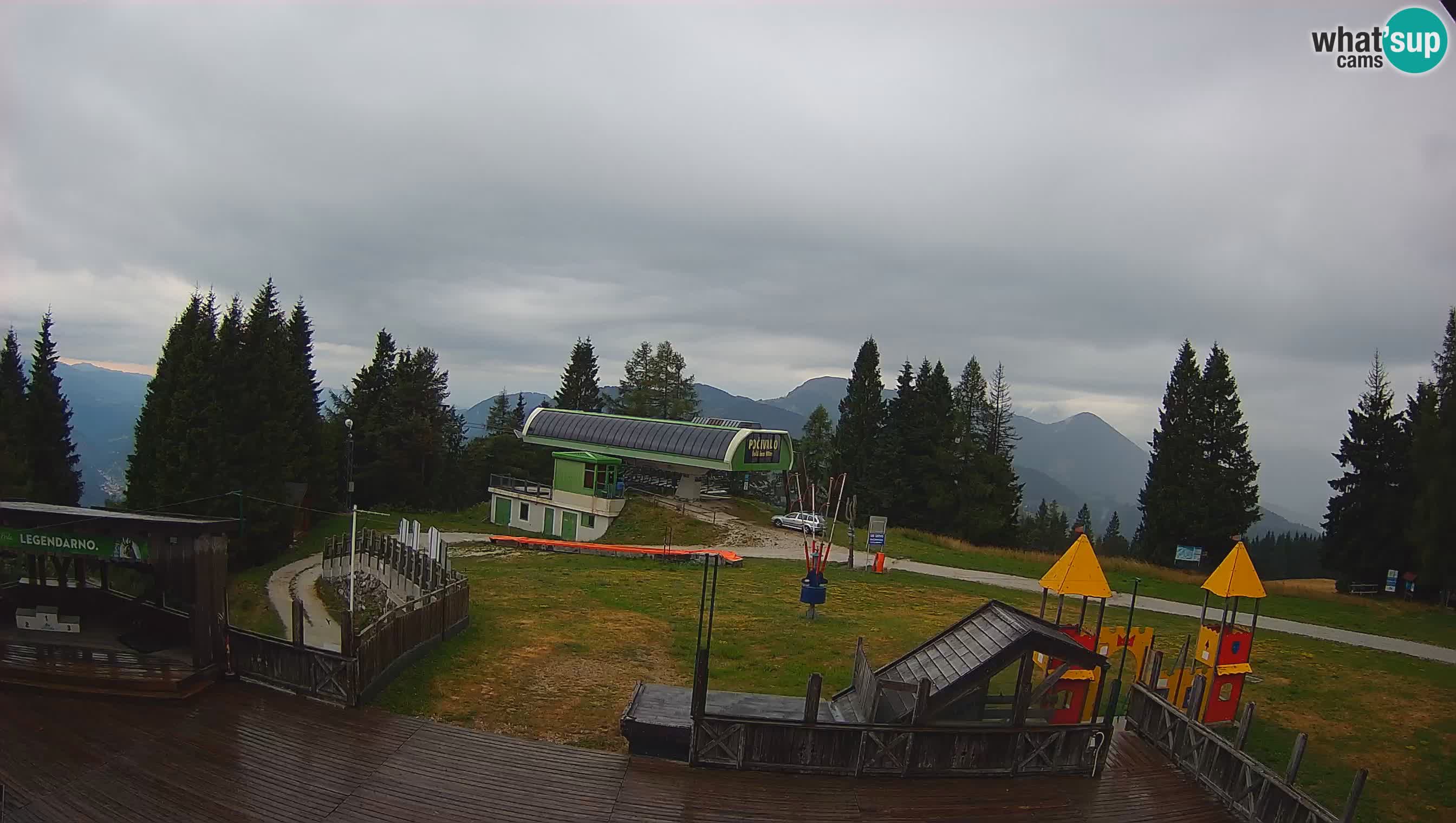 Alpska Perla Ski hotel Cerkno Počivalo webcam – Slovenia