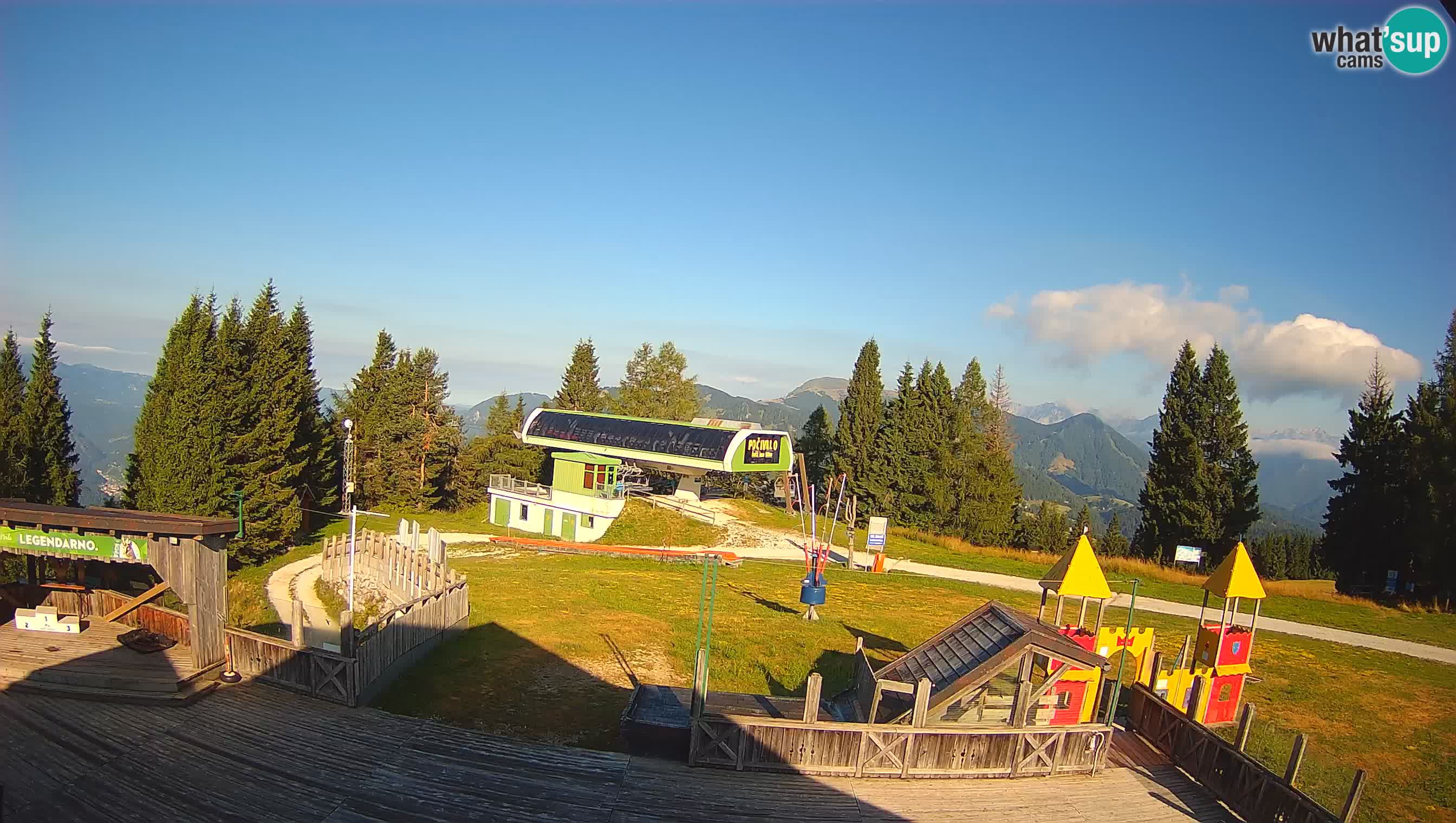 Alpska Perla kamera Cerkno Počivalo