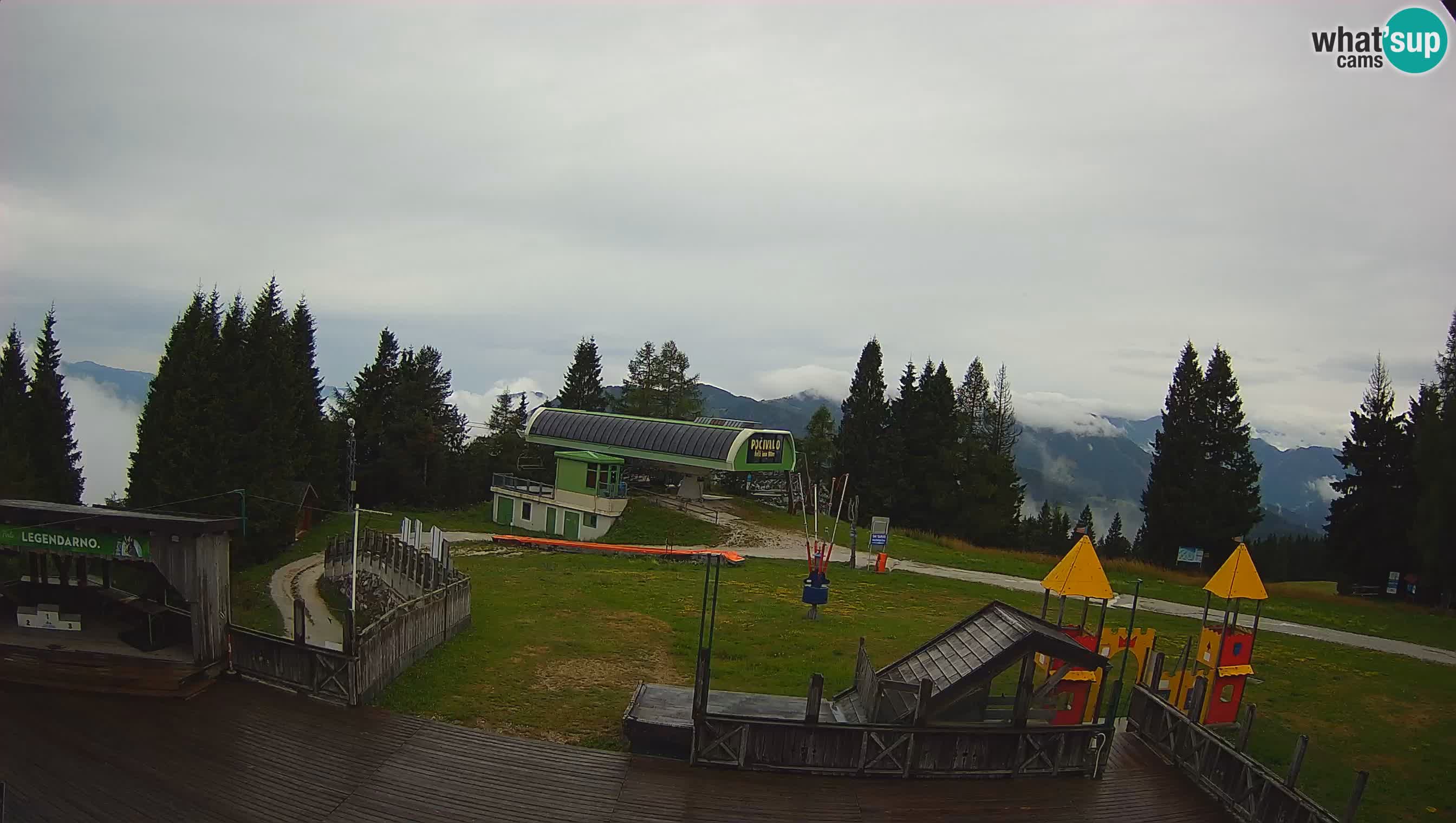 Alpska Perla Ski hotel Cerkno Počivalo webcam – Slovenia