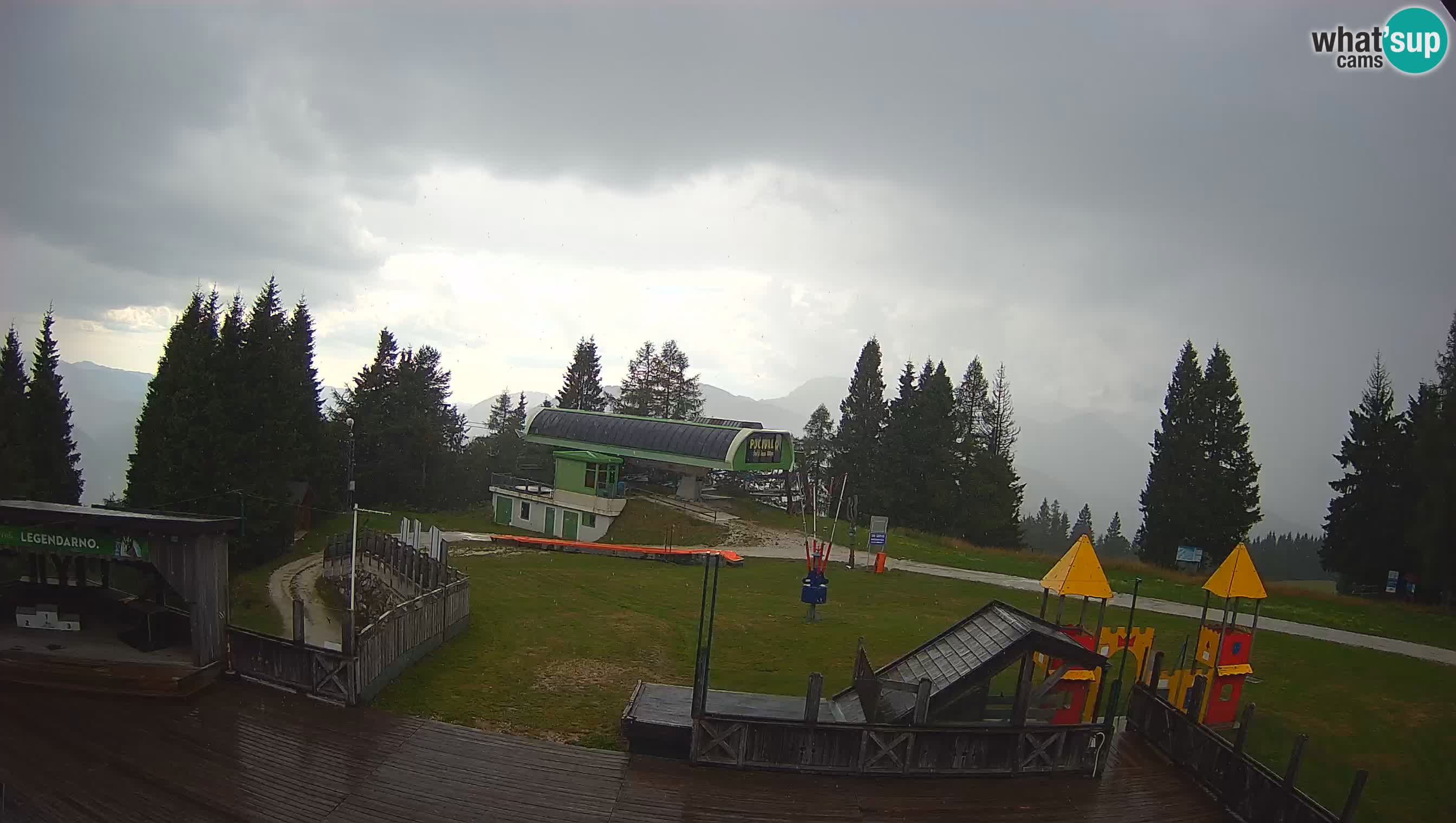 Webcam de la station de ski des Alpes slovènes à Cerkno Počivalo