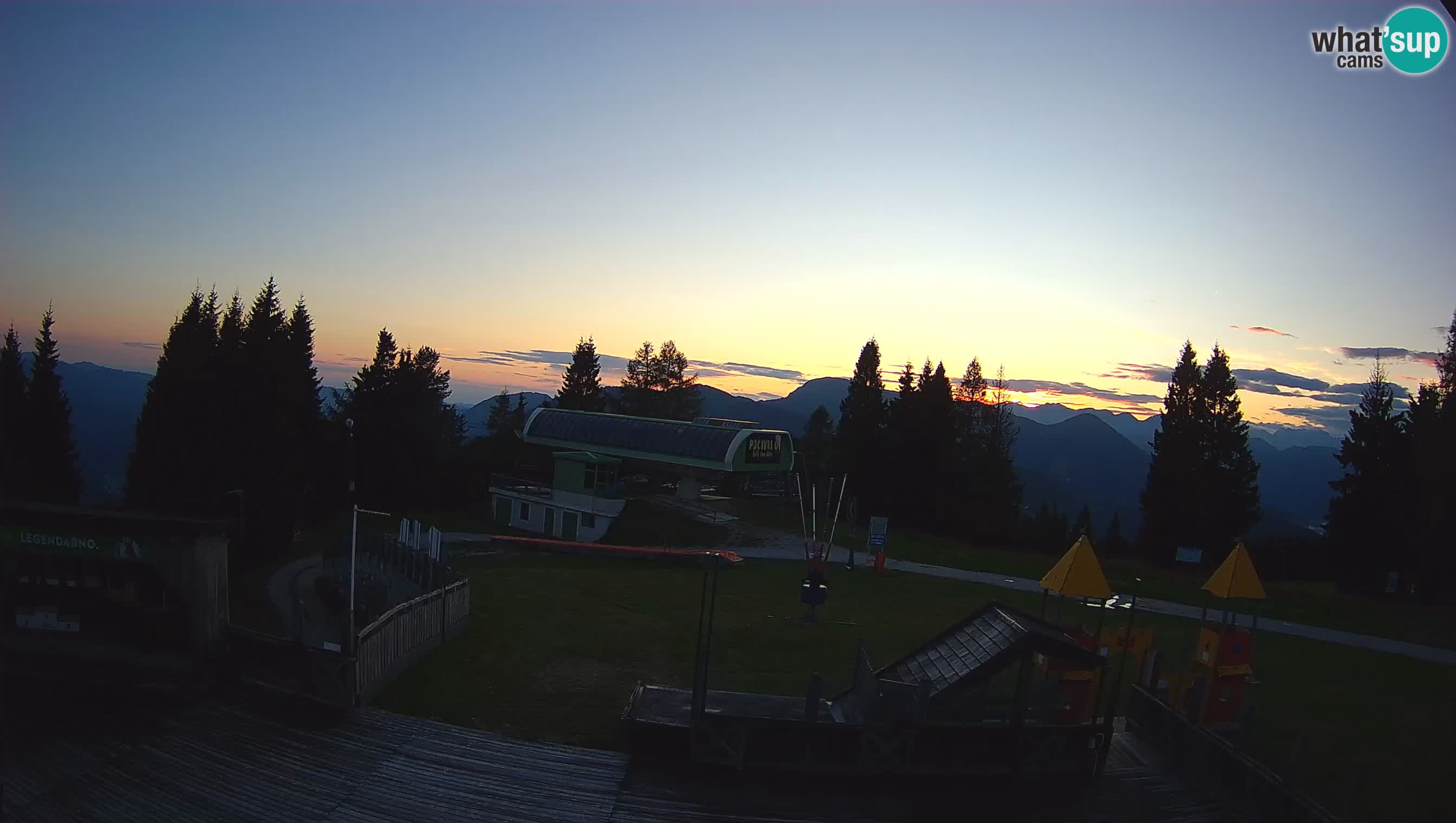 Alpska Perla Ski hotel Cerkno Počivalo webcam – Slovenia