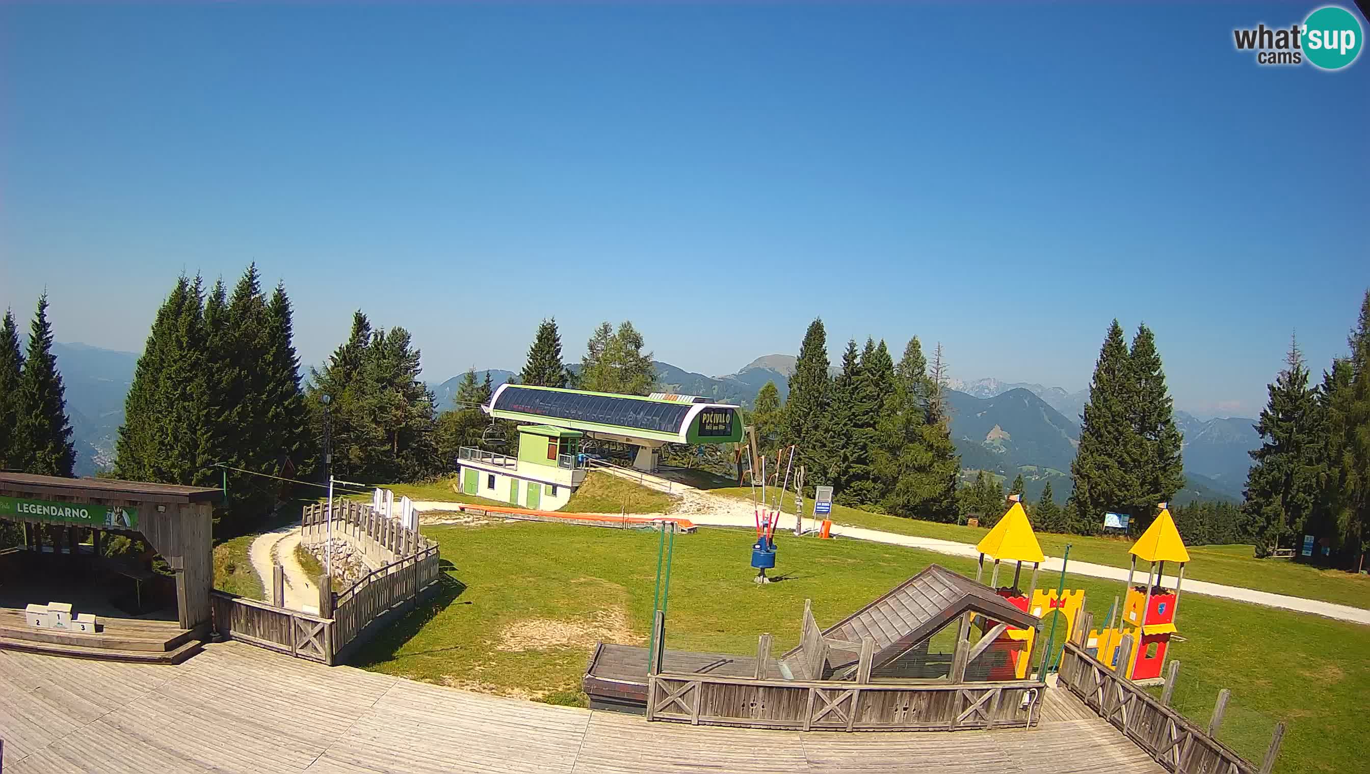 Alpska Perla Ski hotel Cerkno Počivalo webcam – Slovenia